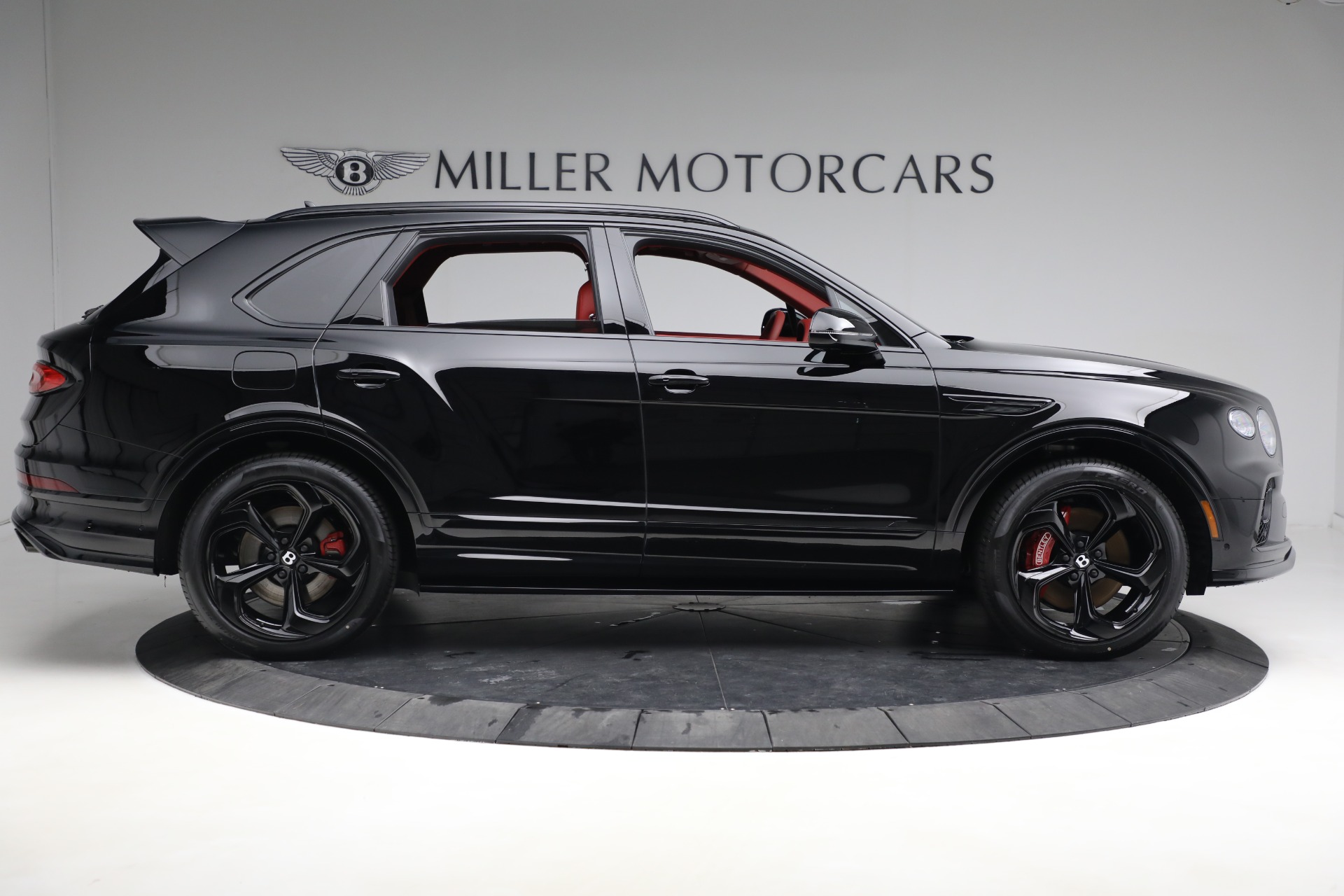 New-2023-Bentley-Bentayga-S-V8