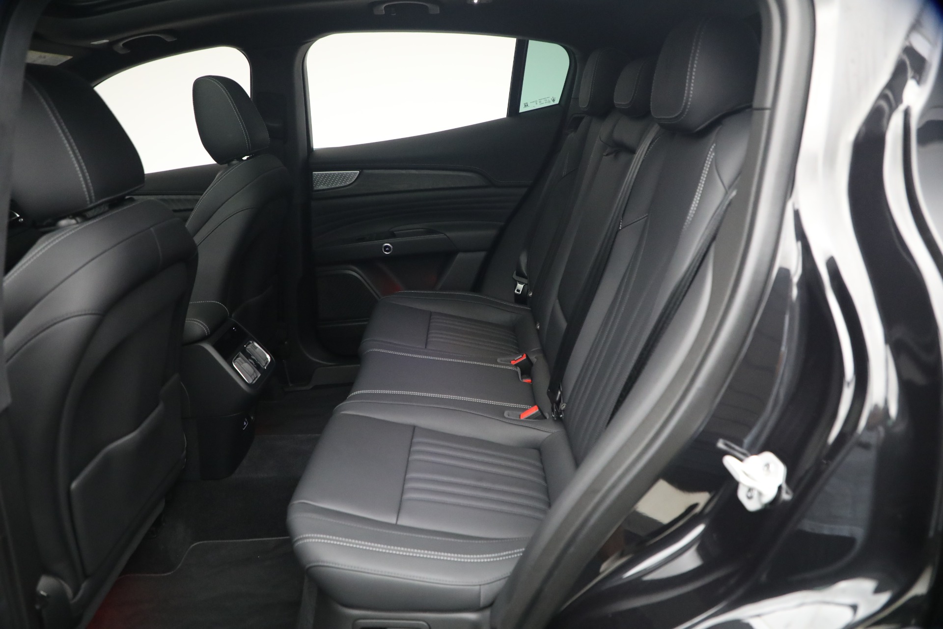 Used-2023-Maserati-Grecale-GT