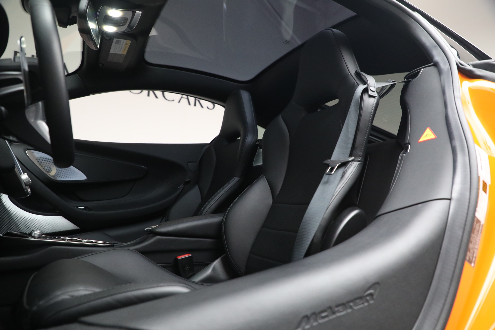 Used-2021-McLaren-GT-Luxe