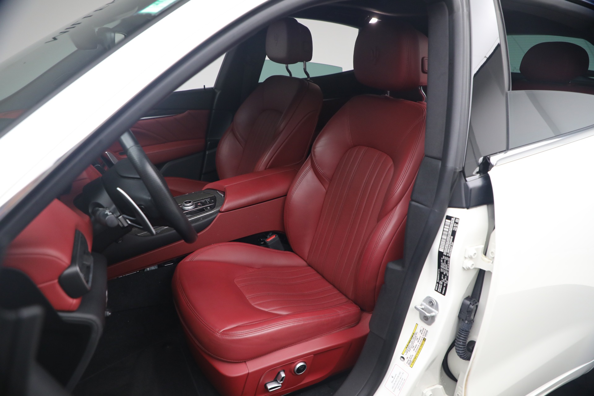 Used-2023-Maserati-Levante-GT