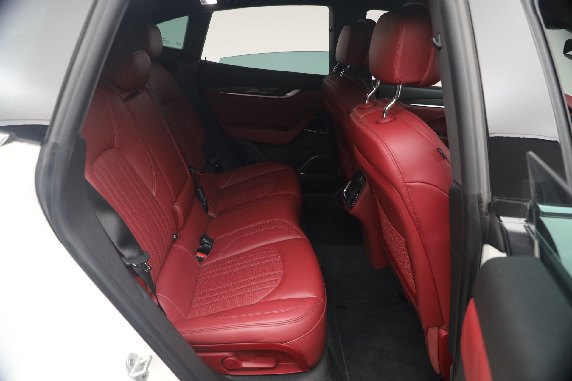 Used-2023-Maserati-Levante-GT