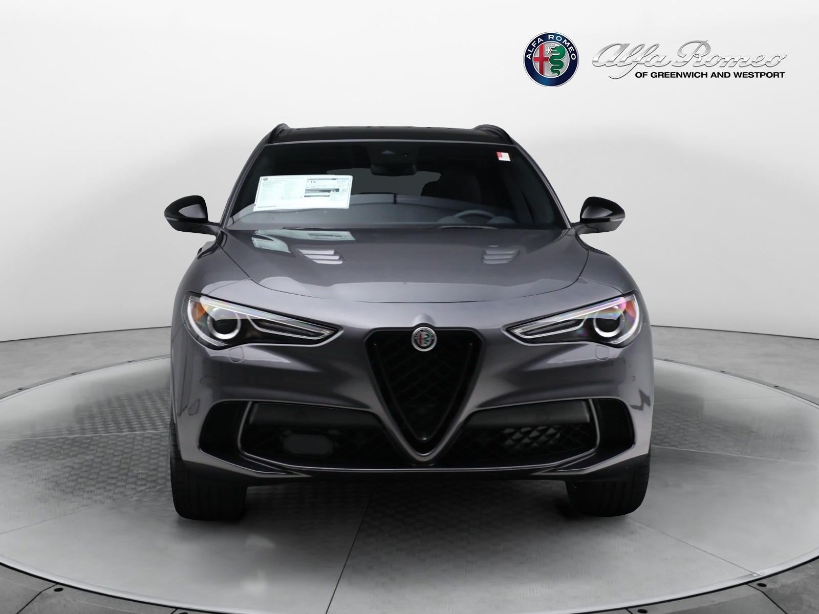 New-2023-Alfa-Romeo-Stelvio-Quadrifoglio