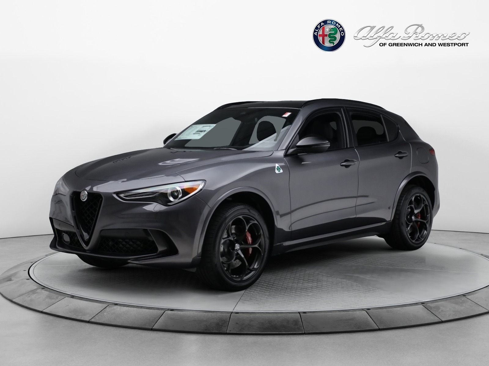 New-2023-Alfa-Romeo-Stelvio-Quadrifoglio