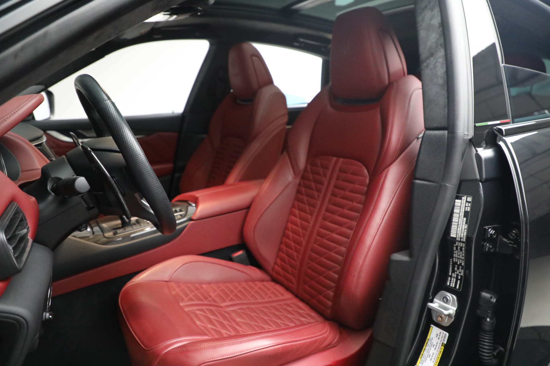 Used-2021-Maserati-Levante-Trofeo