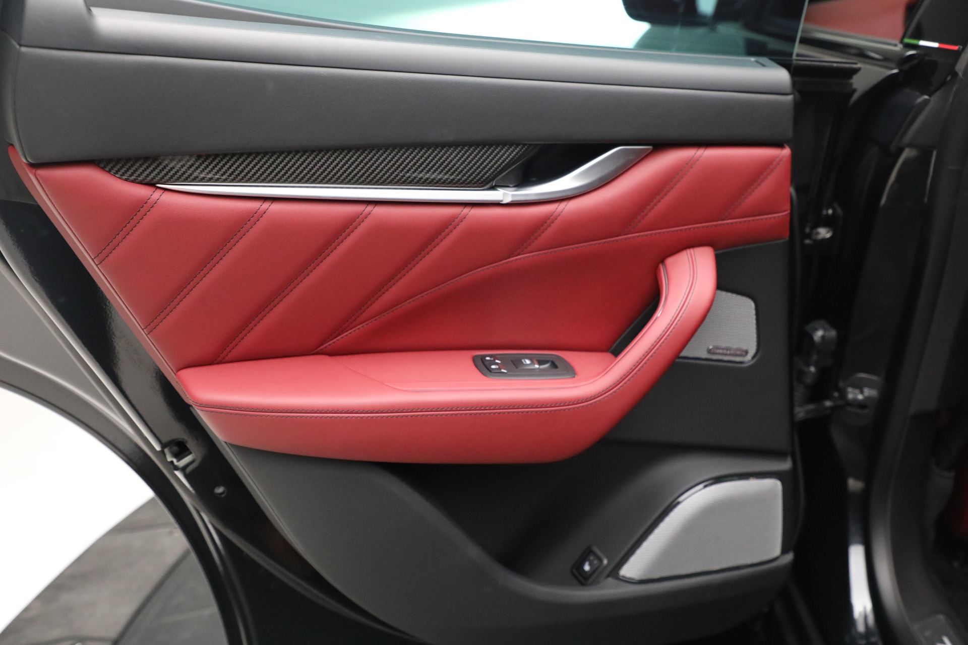 Used-2021-Maserati-Levante-Trofeo