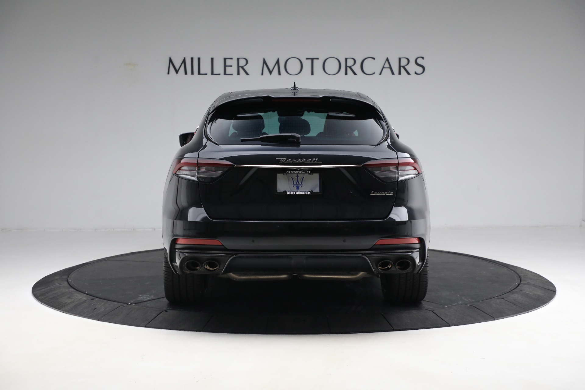 Used-2021-Maserati-Levante-Trofeo