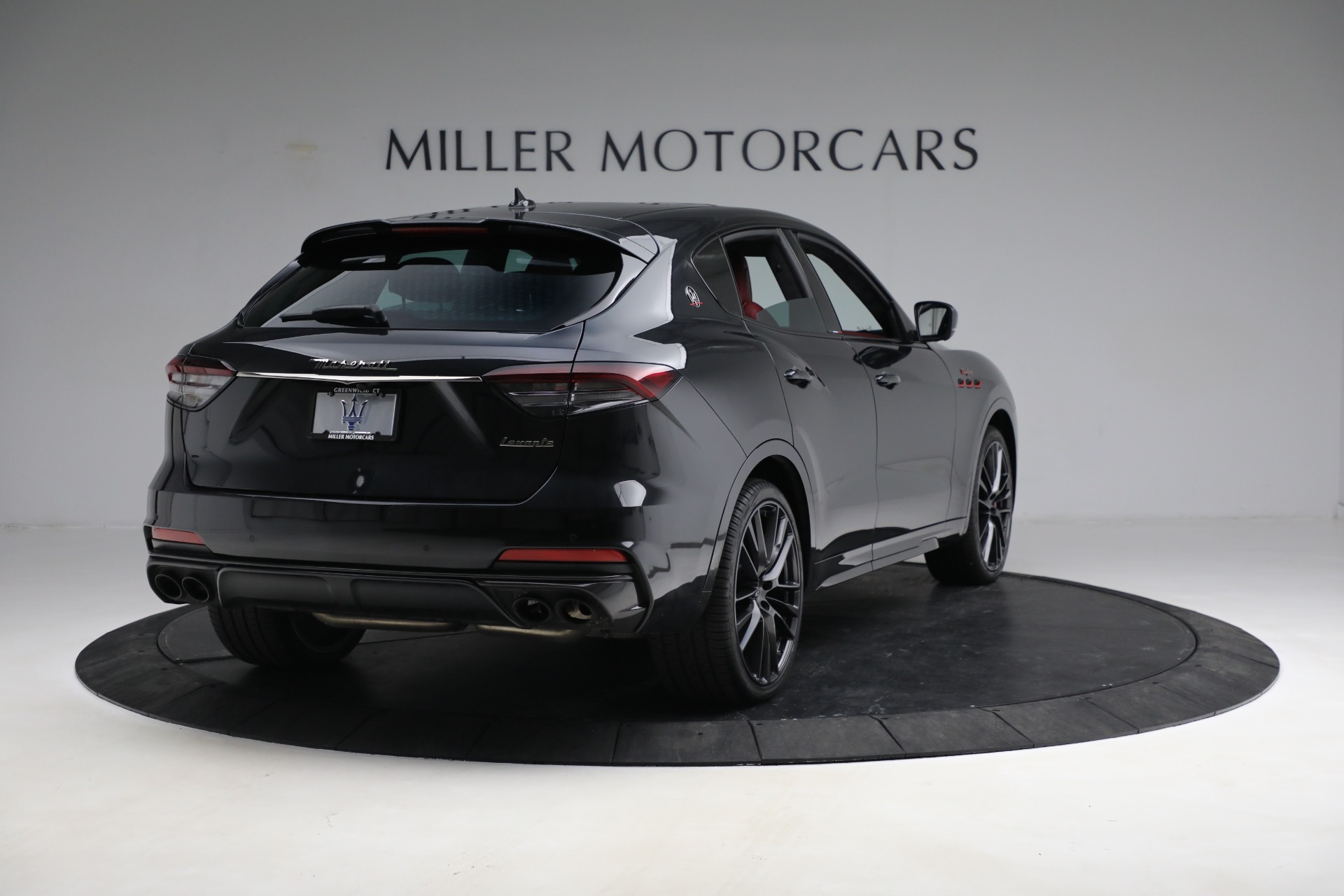 Used-2021-Maserati-Levante-Trofeo