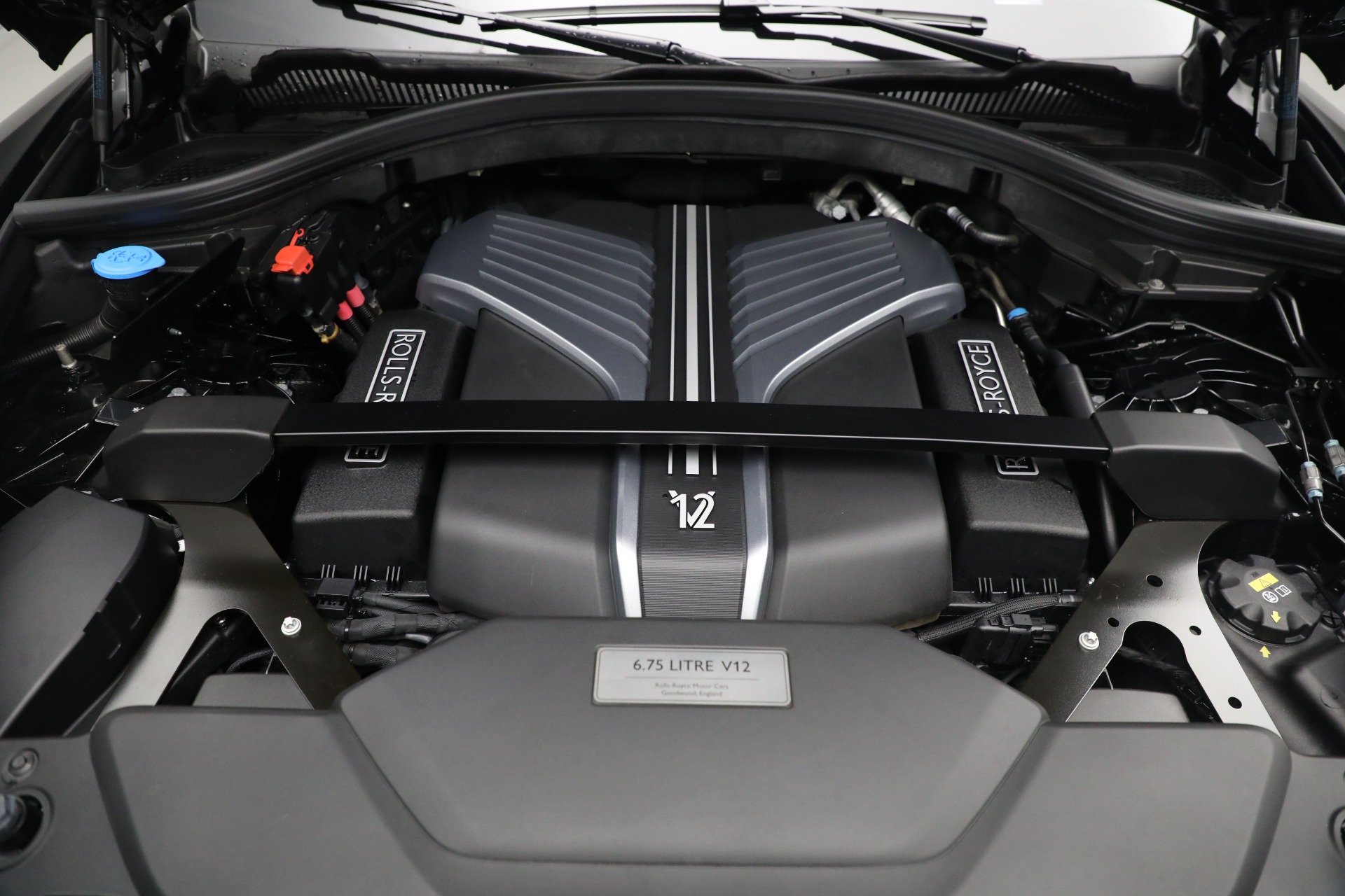 Used-2022-Rolls-Royce-Black-Badge-Cullinan