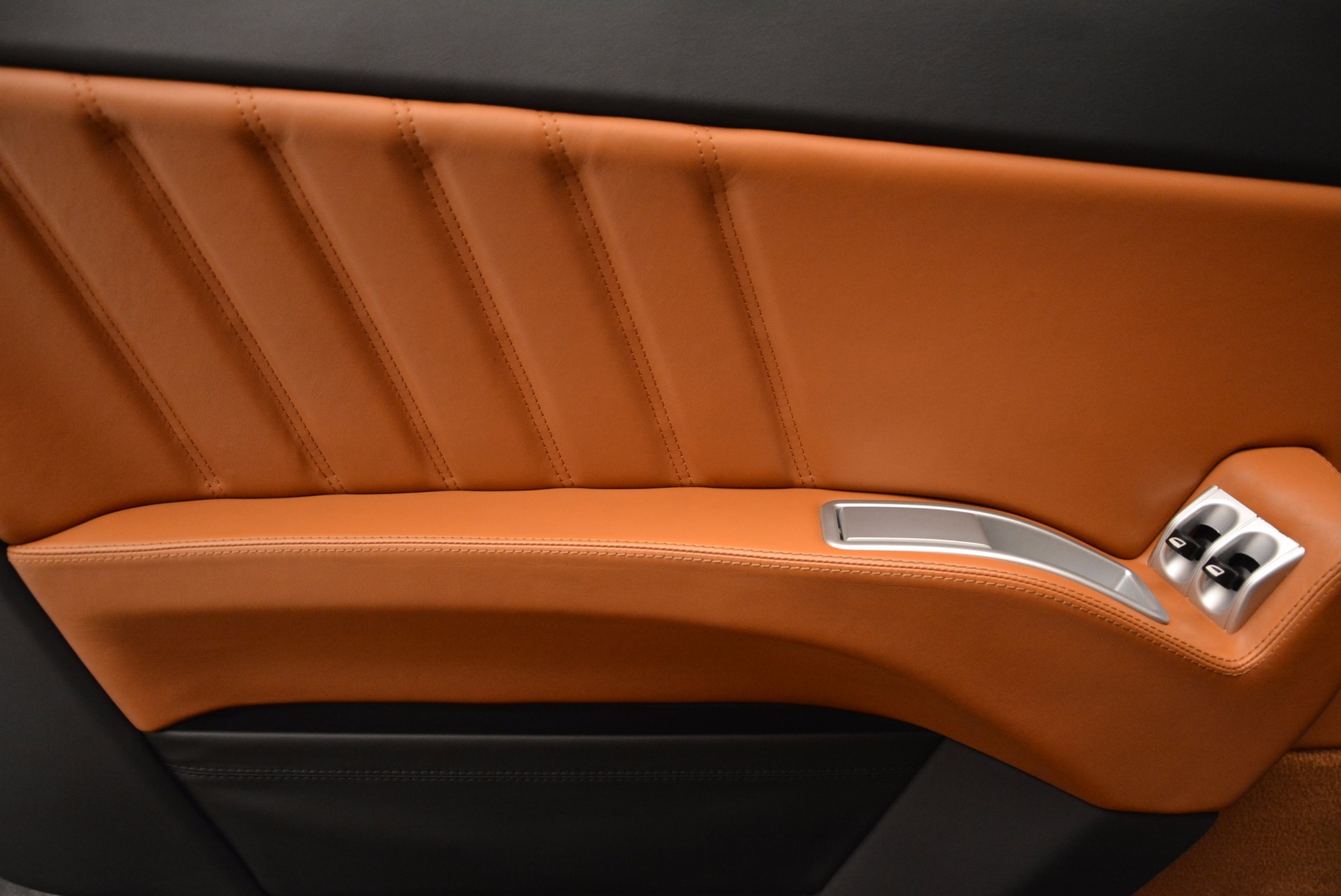 Used-2005-Ferrari-612-Scaglietti