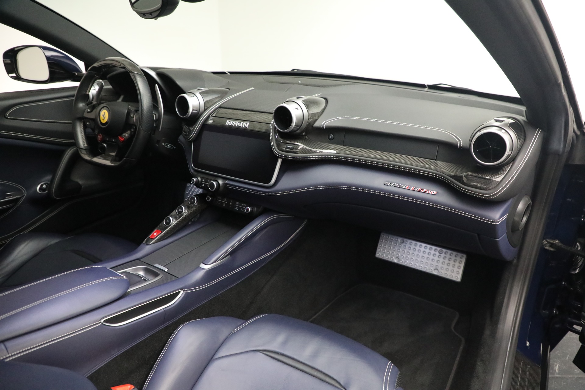 Used-2019-Ferrari-GTC4Lusso