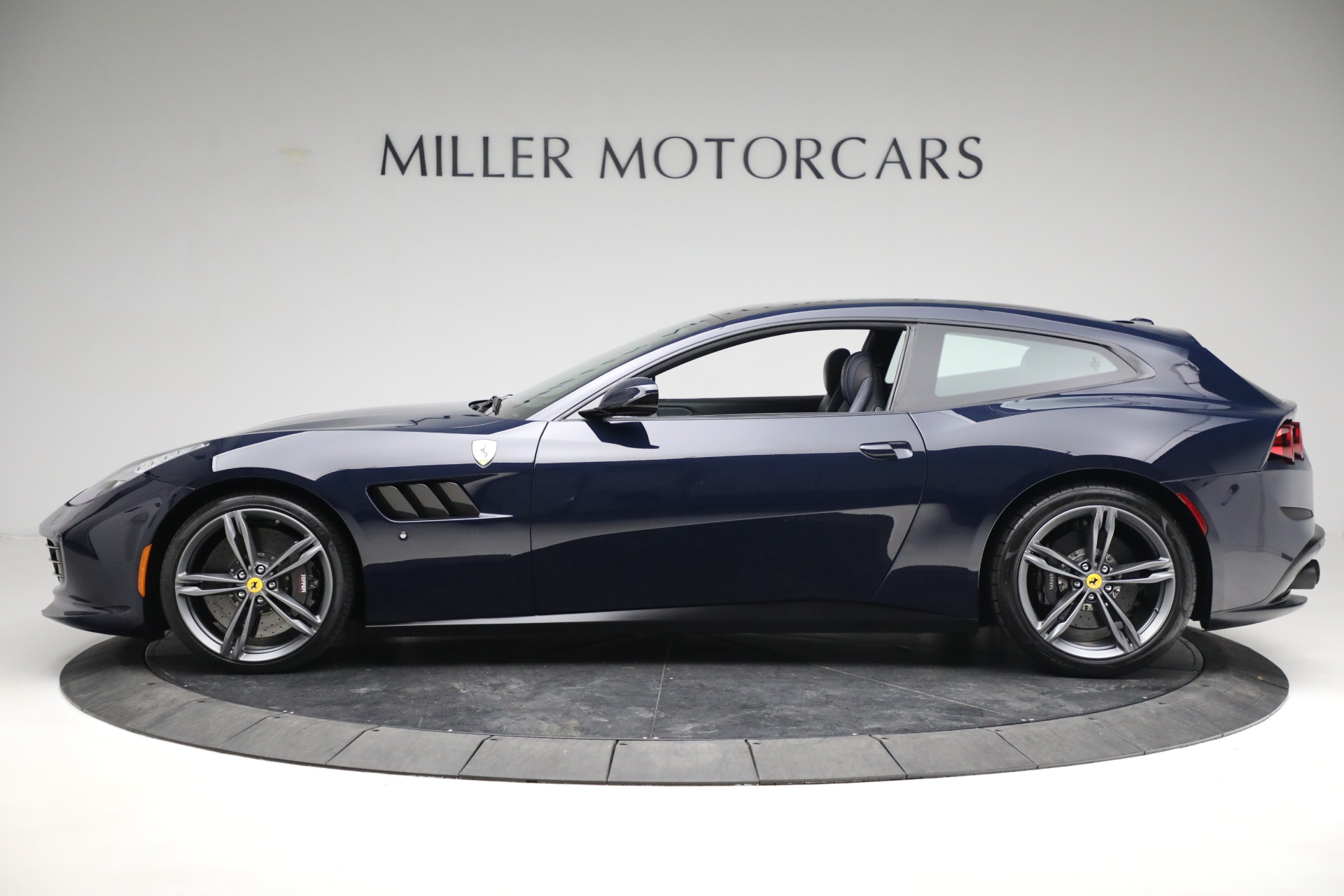 Used-2019-Ferrari-GTC4Lusso