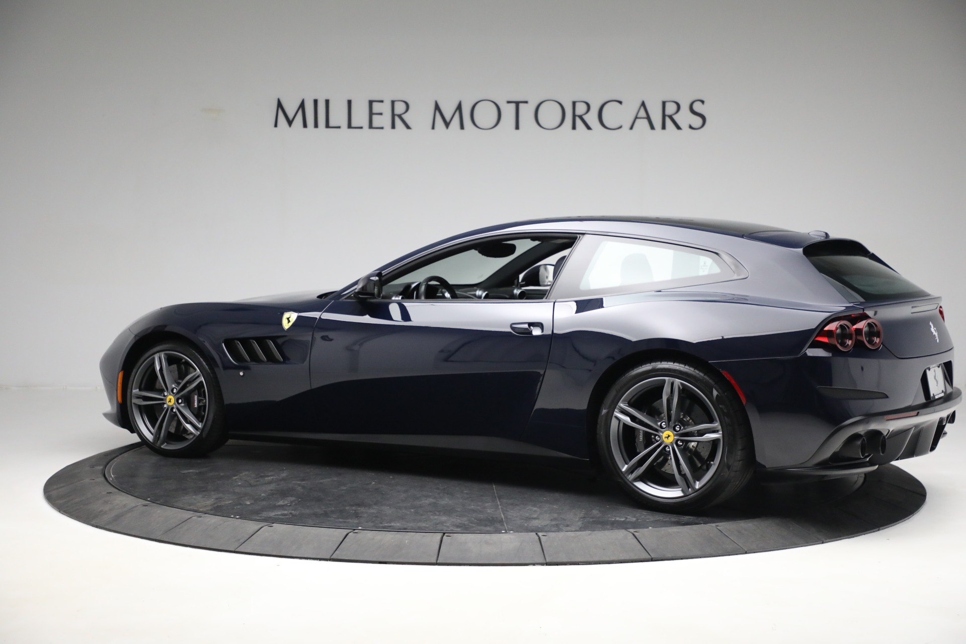 Used-2019-Ferrari-GTC4Lusso