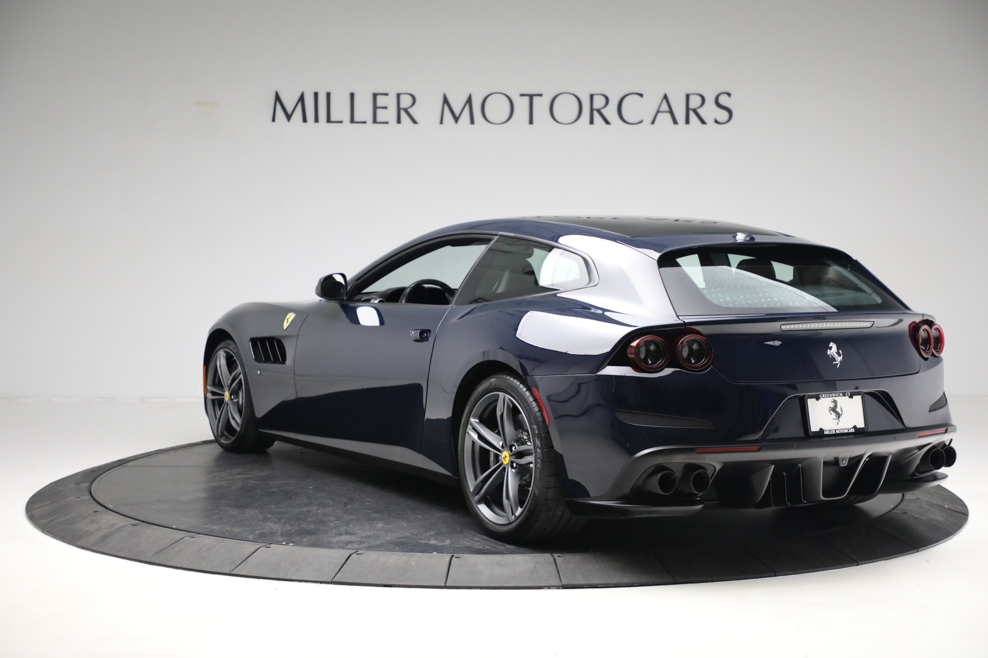 Used-2019-Ferrari-GTC4Lusso