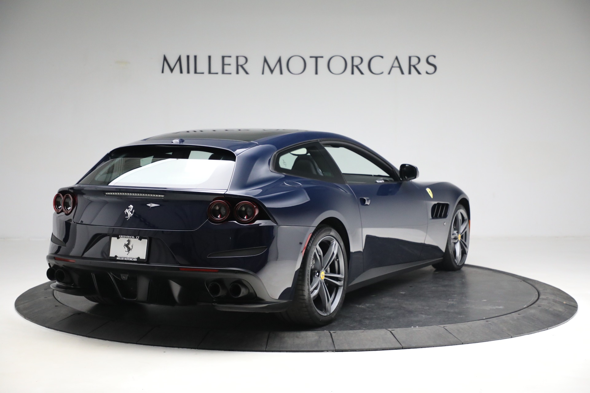 Used-2019-Ferrari-GTC4Lusso