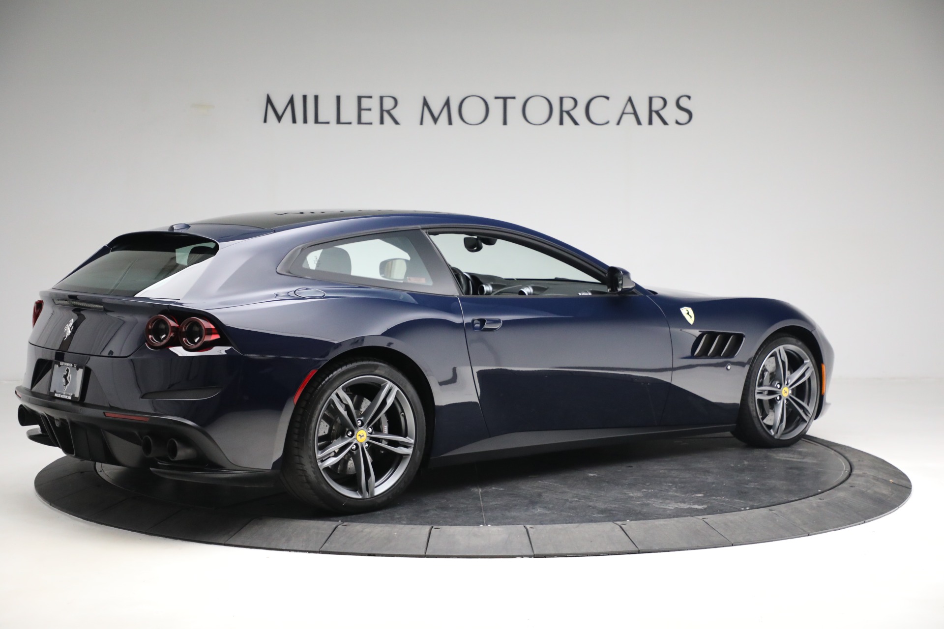 Used-2019-Ferrari-GTC4Lusso