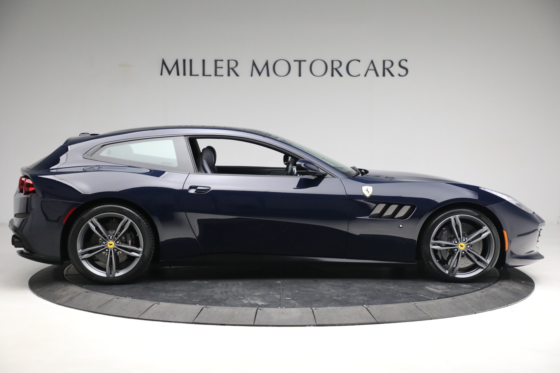Used-2019-Ferrari-GTC4Lusso