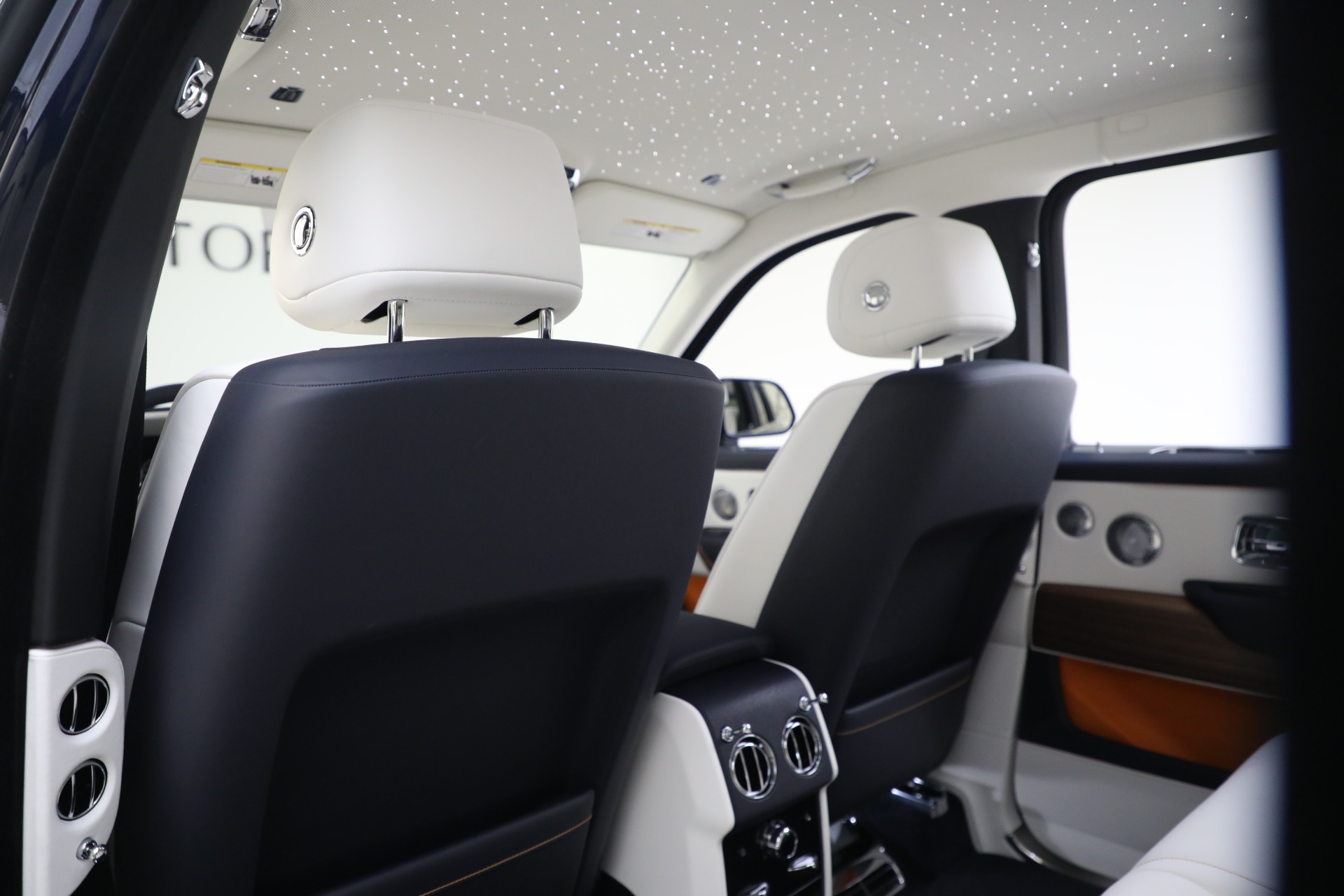 New-2023-Rolls-Royce-Cullinan