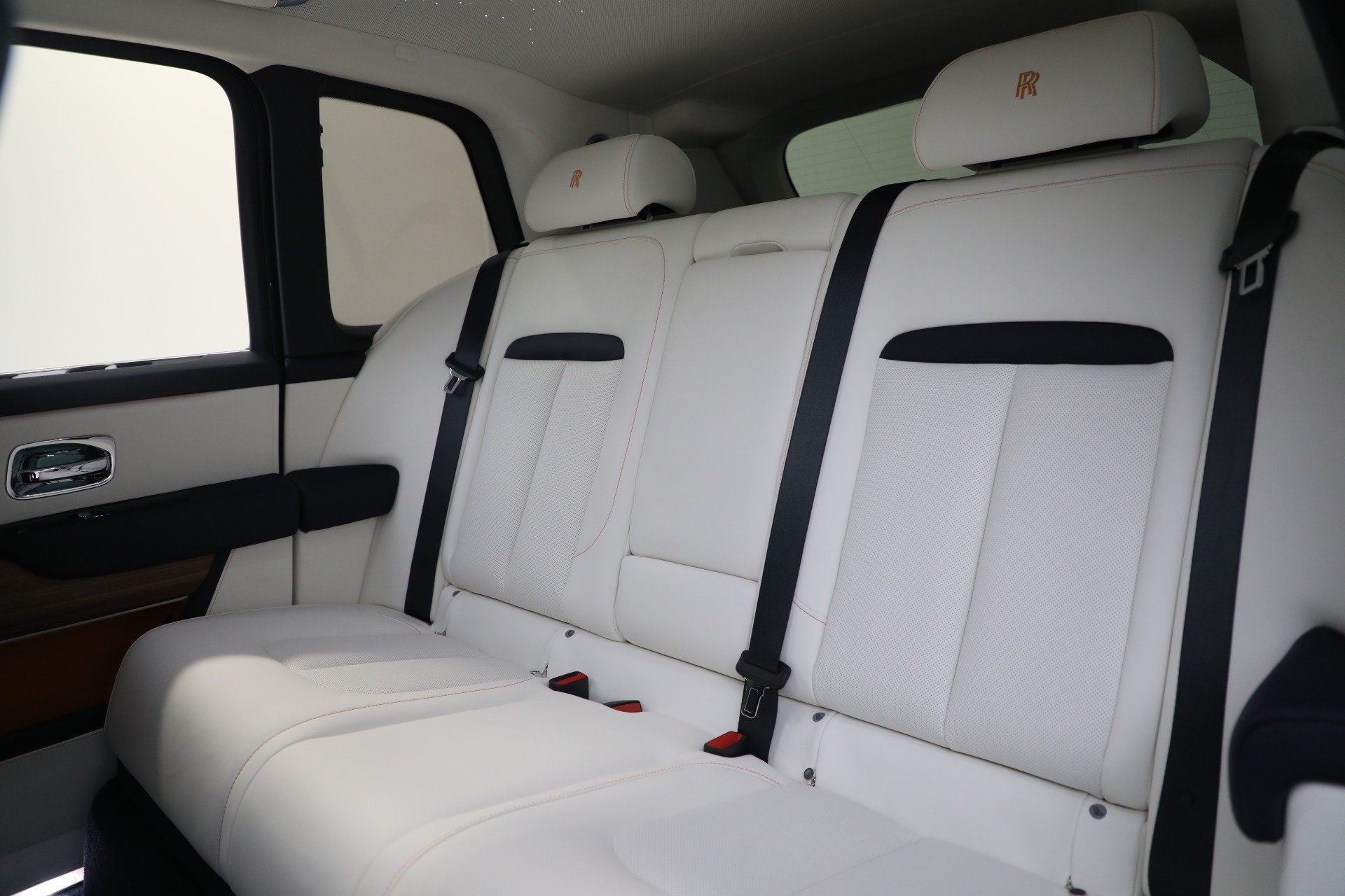 New-2023-Rolls-Royce-Cullinan