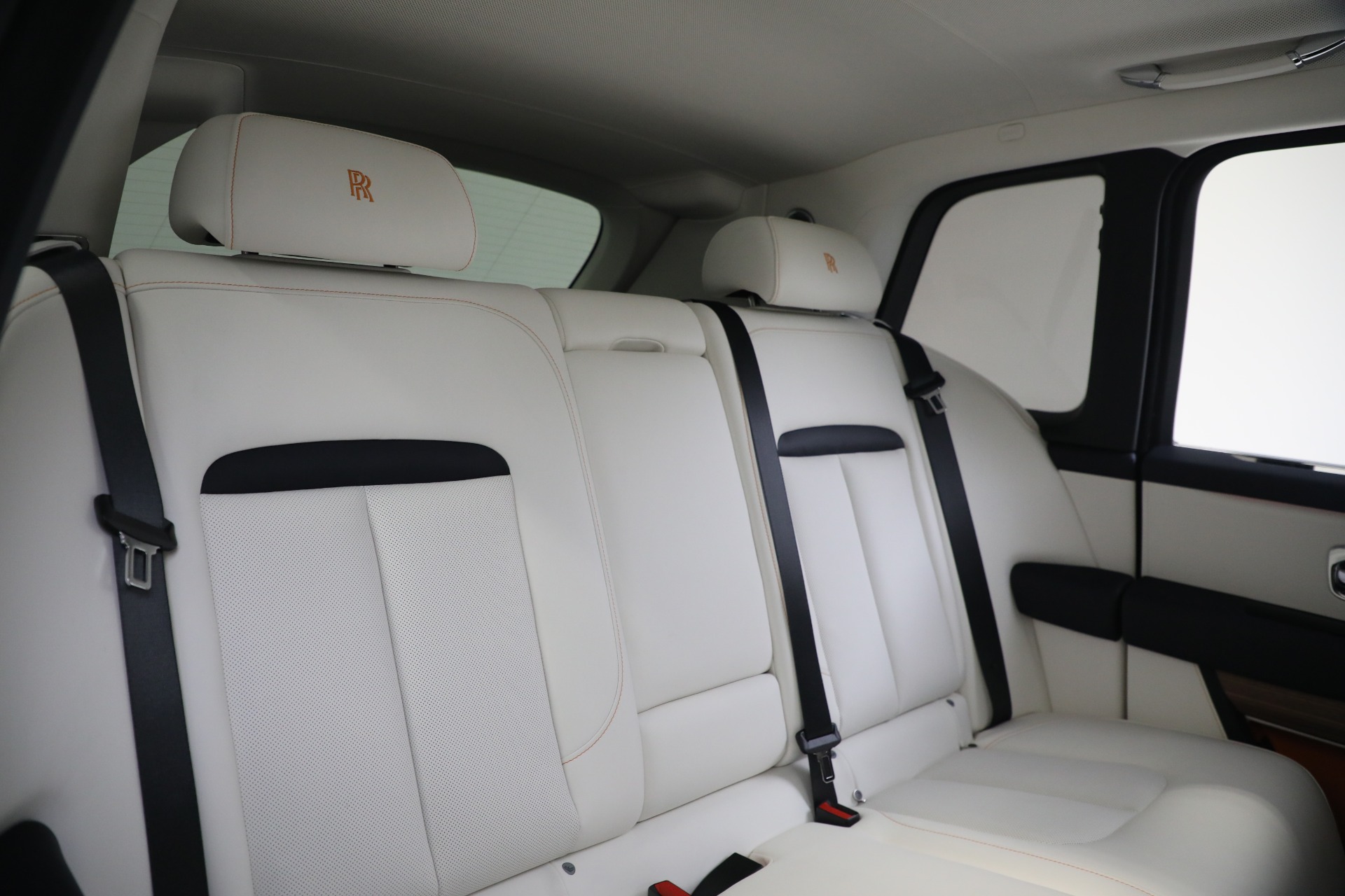 New-2023-Rolls-Royce-Cullinan