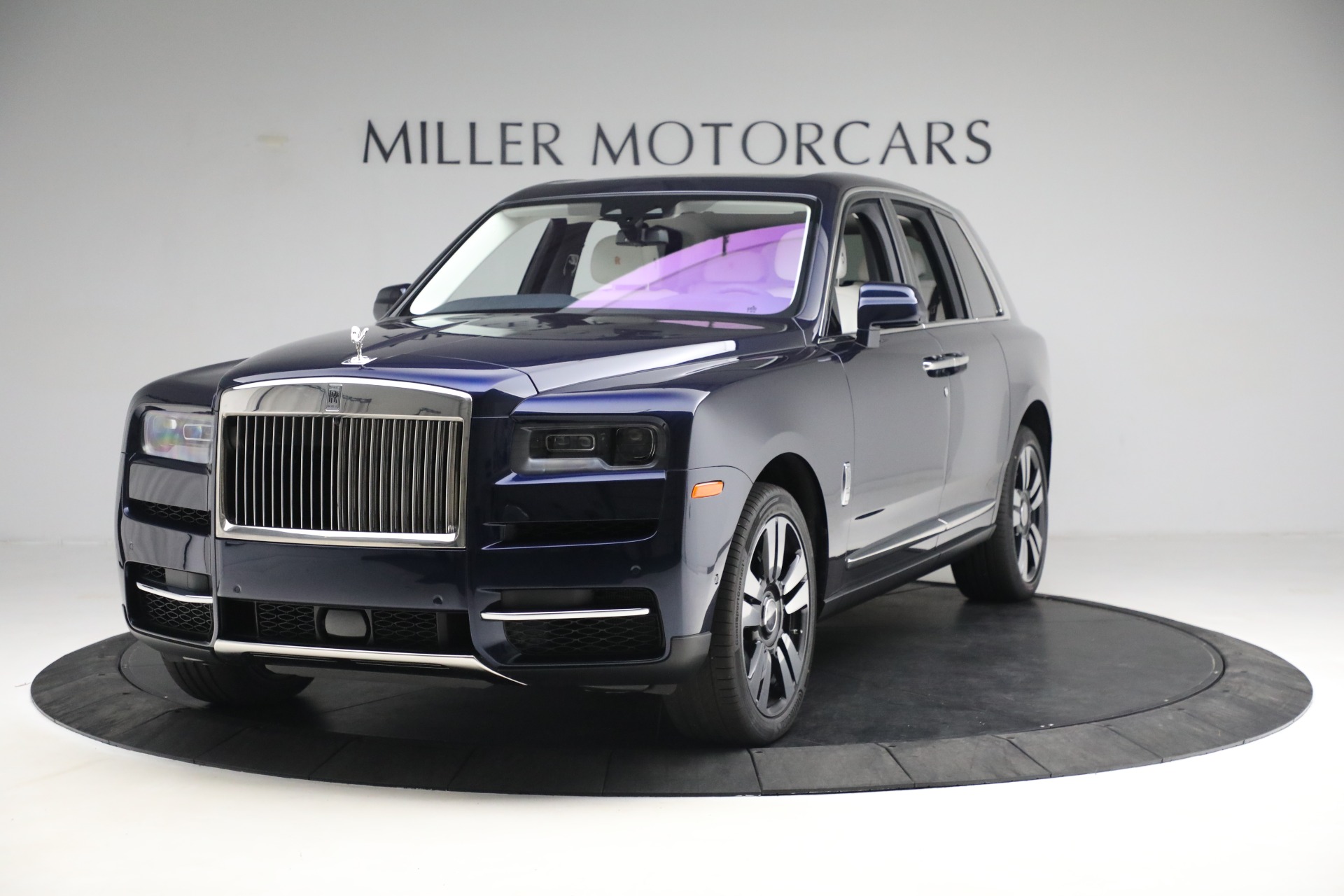New-2023-Rolls-Royce-Cullinan