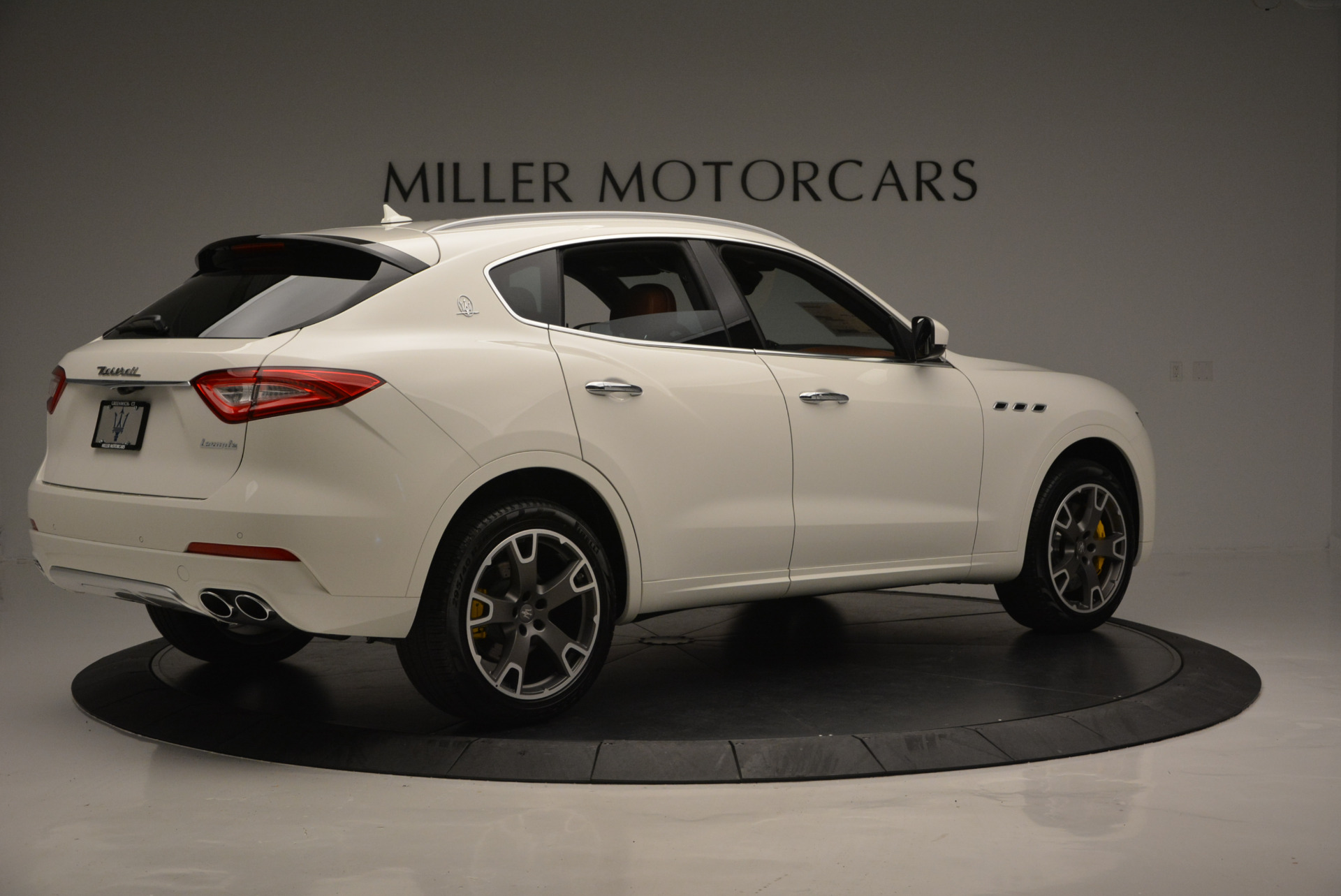 New-2017-Maserati-Levante-S