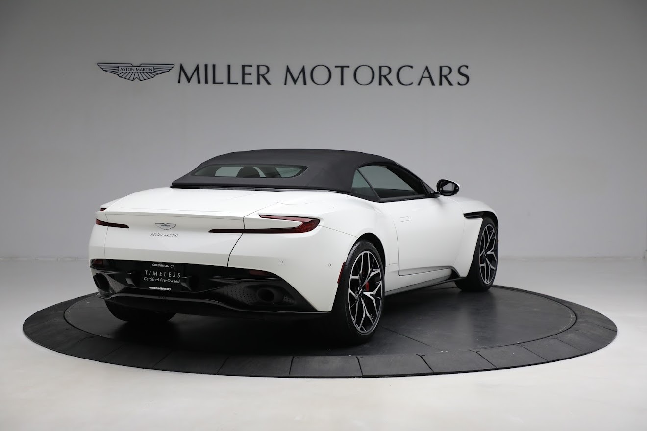 Used-2019-Aston-Martin-DB11-Volante