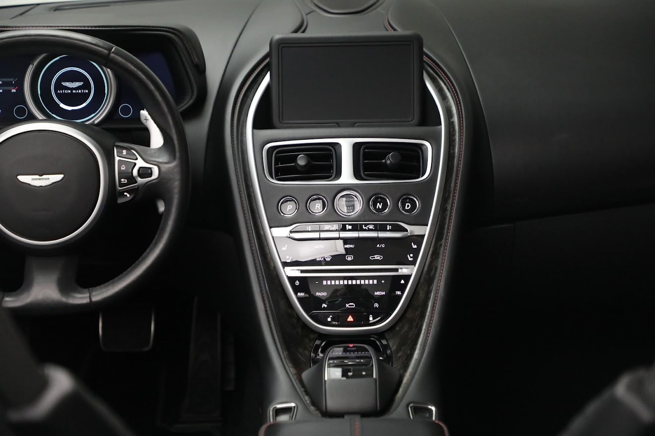 Used-2019-Aston-Martin-DB11-Volante