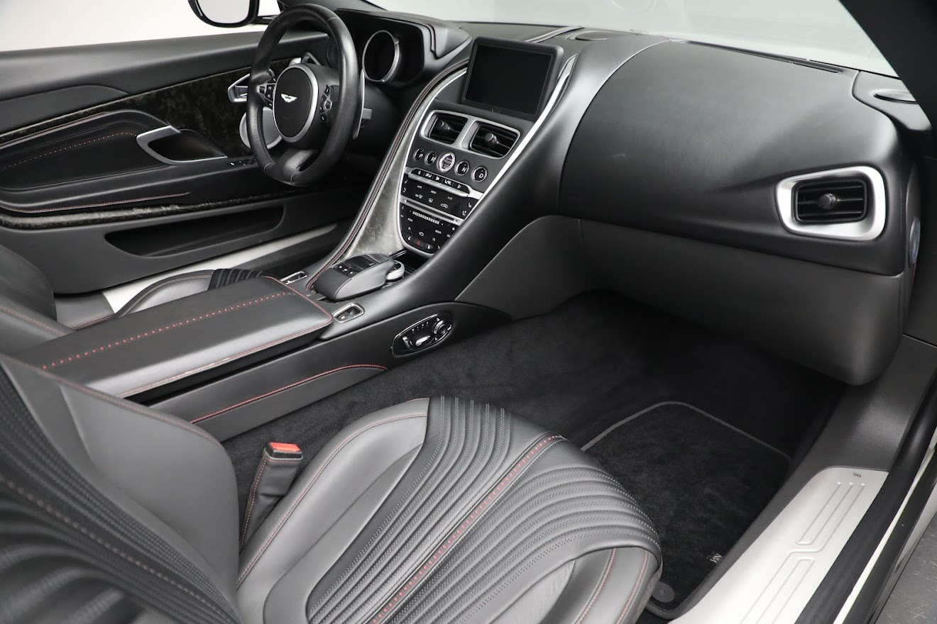 Used-2019-Aston-Martin-DB11-Volante