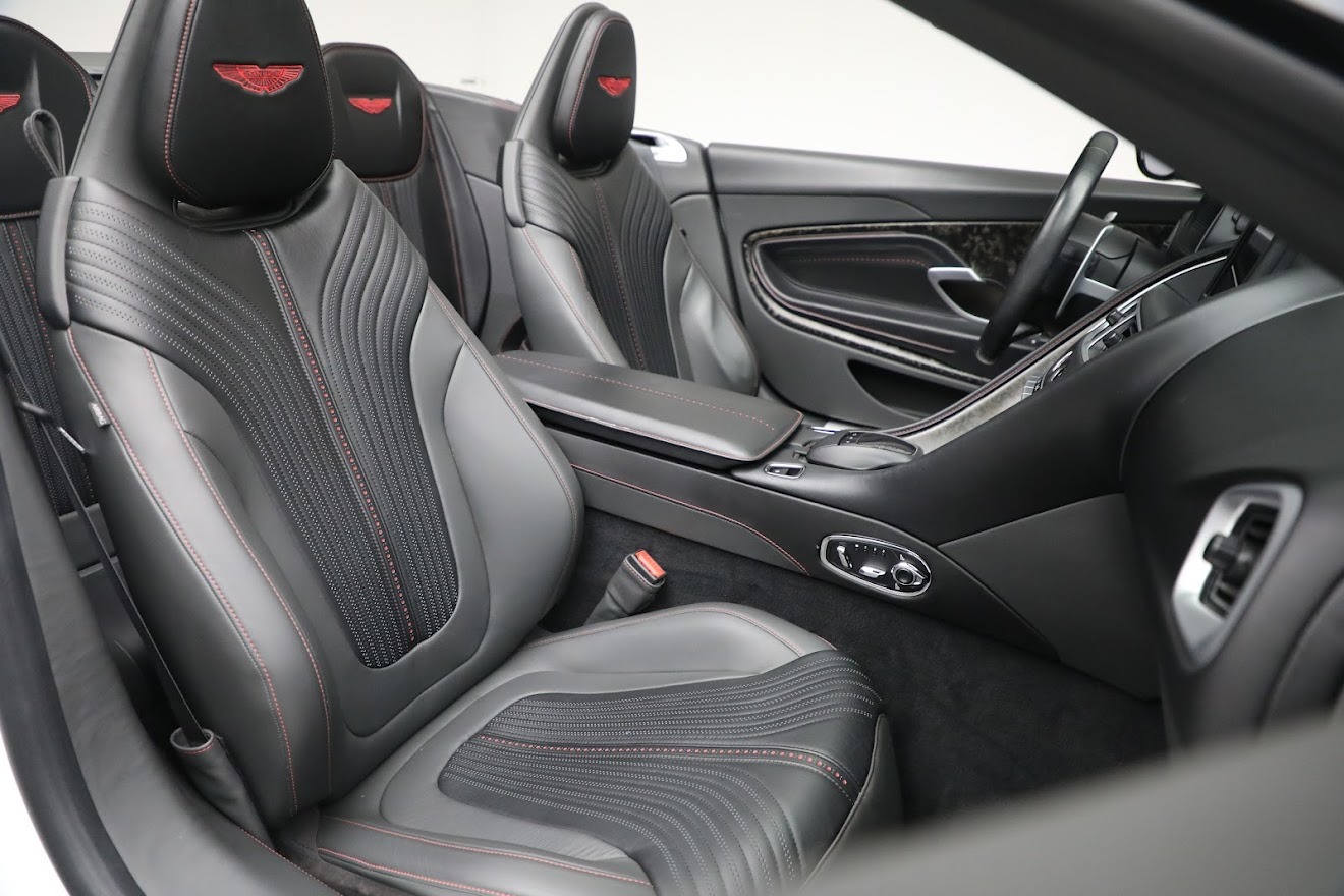Used-2019-Aston-Martin-DB11-Volante
