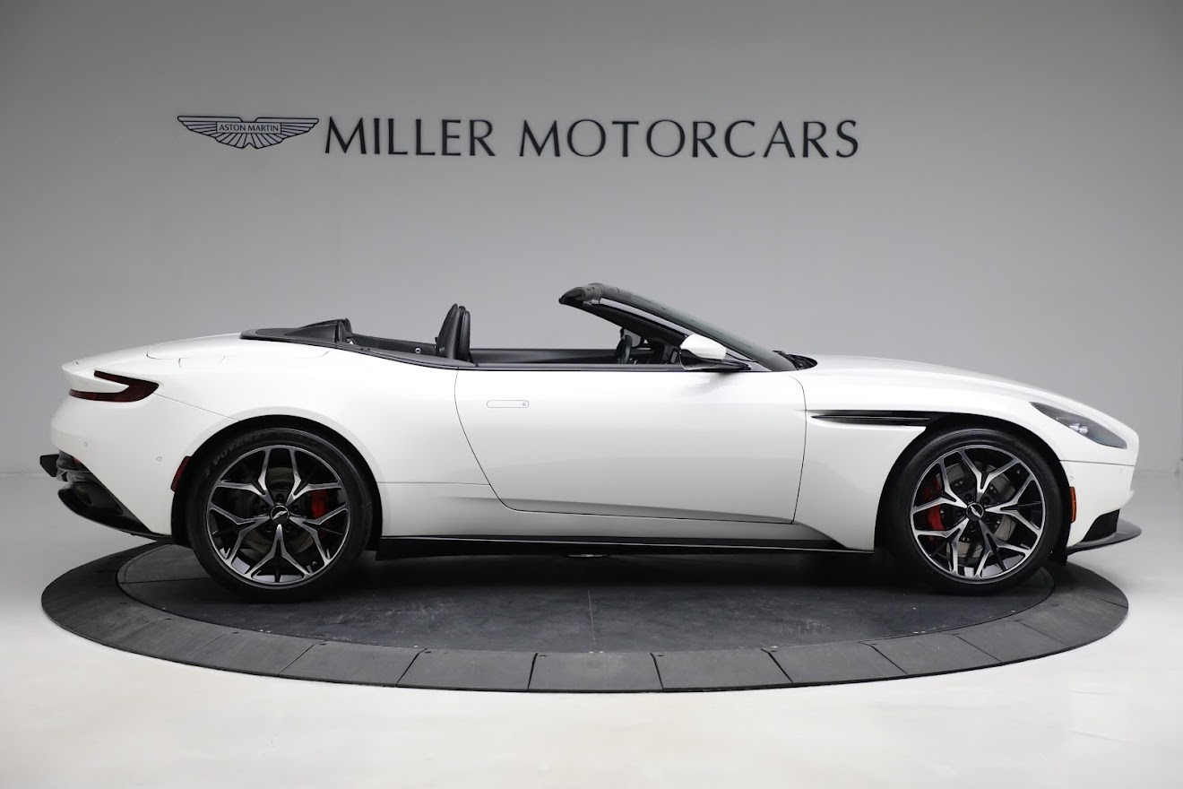 Used-2019-Aston-Martin-DB11-Volante