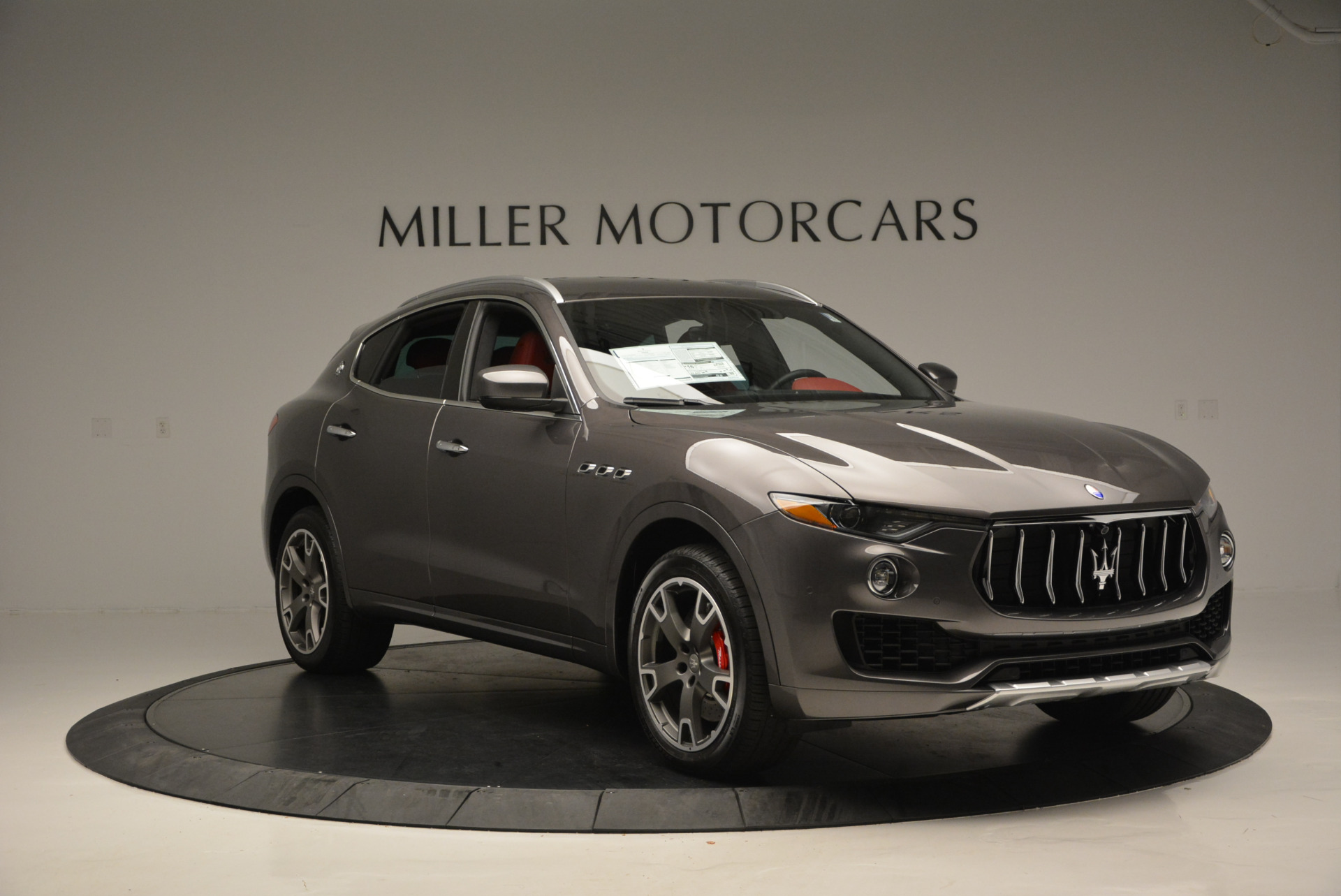 Used-2017-Maserati-Levante-Ex-Service-Loaner