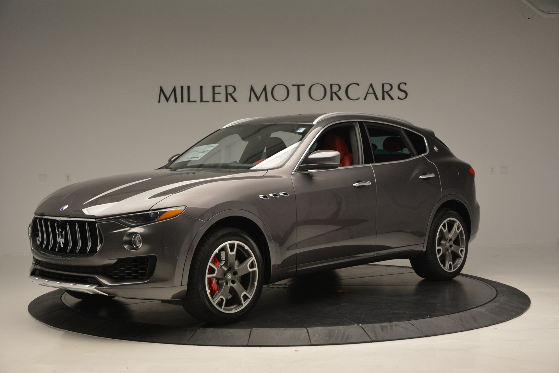 Used-2017-Maserati-Levante-Ex-Service-Loaner