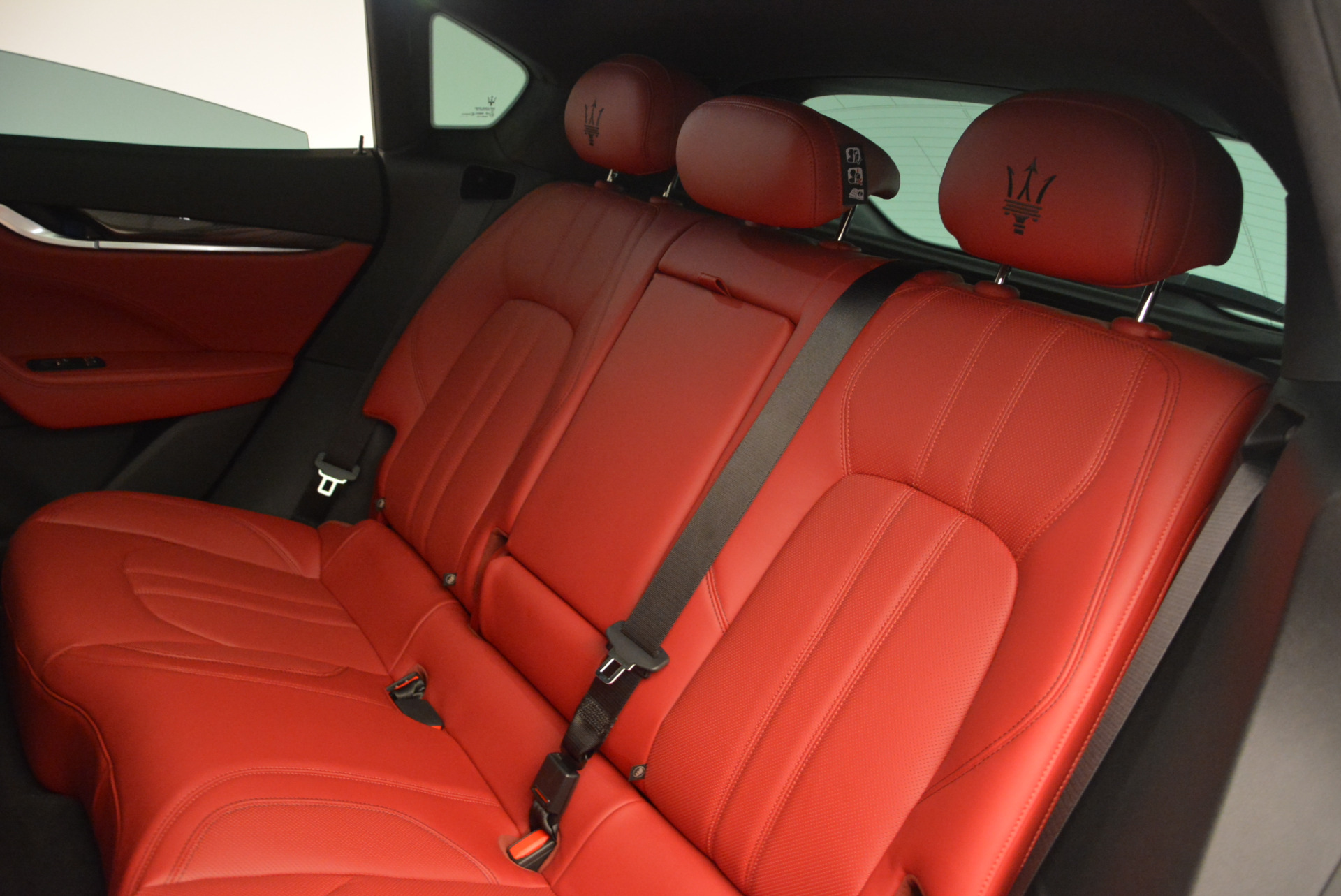 Used-2017-Maserati-Levante-Ex-Service-Loaner