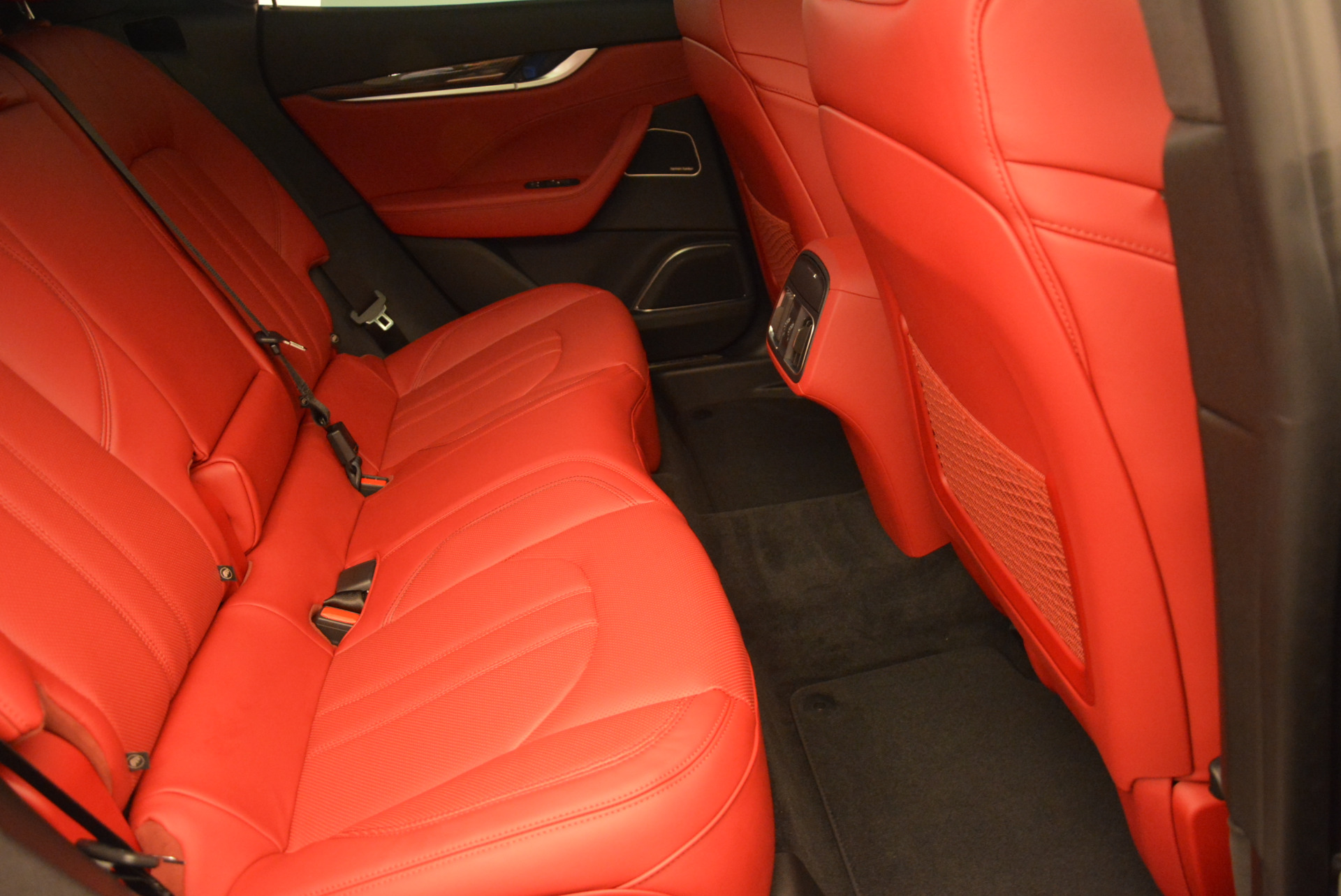 Used-2017-Maserati-Levante-Ex-Service-Loaner