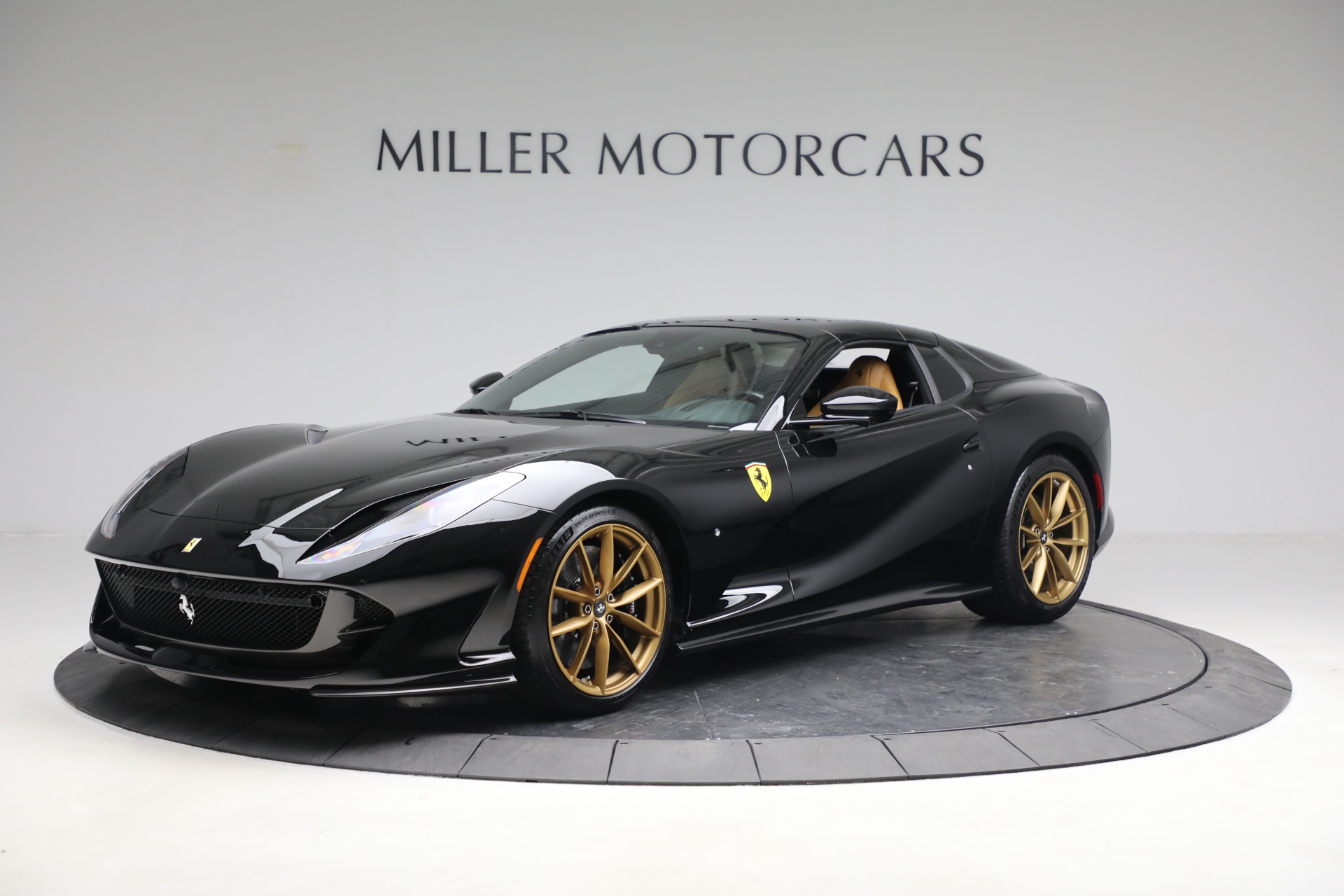 Used-2022-Ferrari-812-GTS