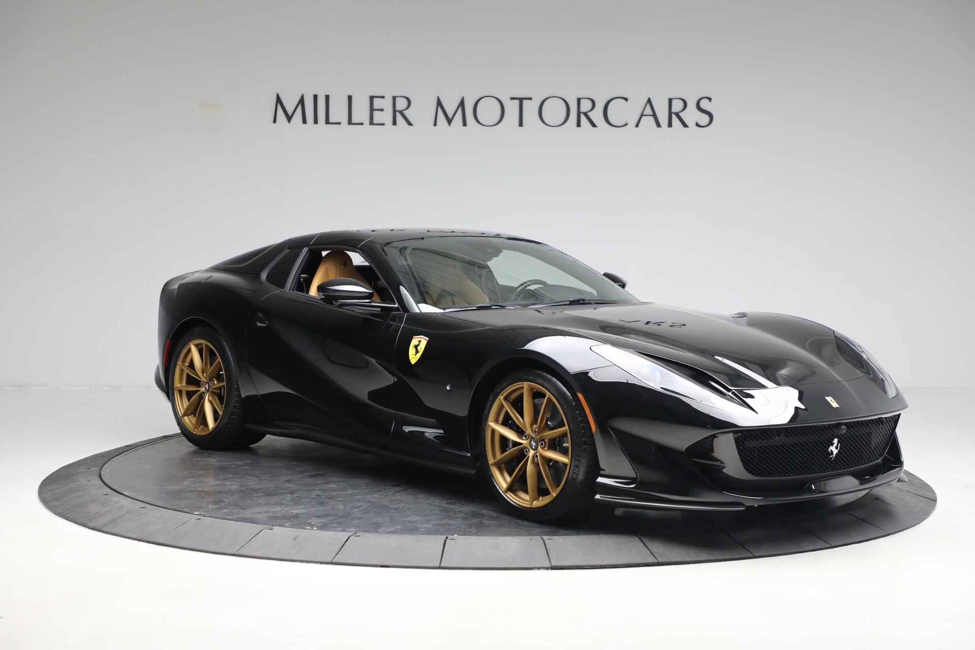 Used-2022-Ferrari-812-GTS