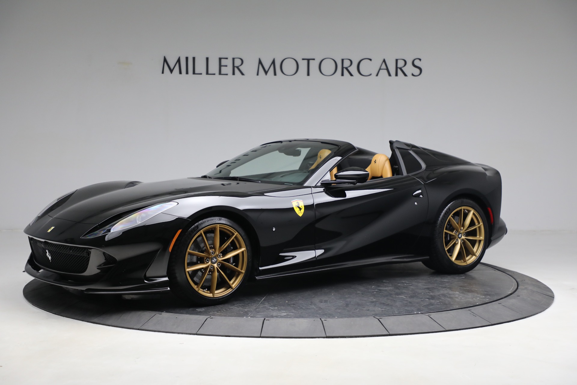 Used-2022-Ferrari-812-GTS
