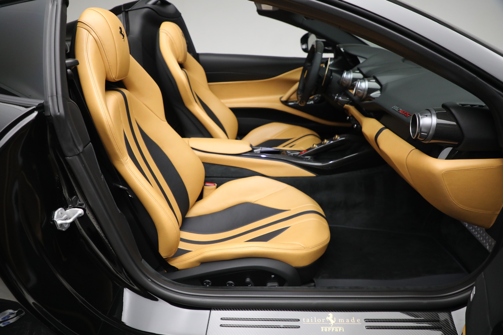 Used-2022-Ferrari-812-GTS