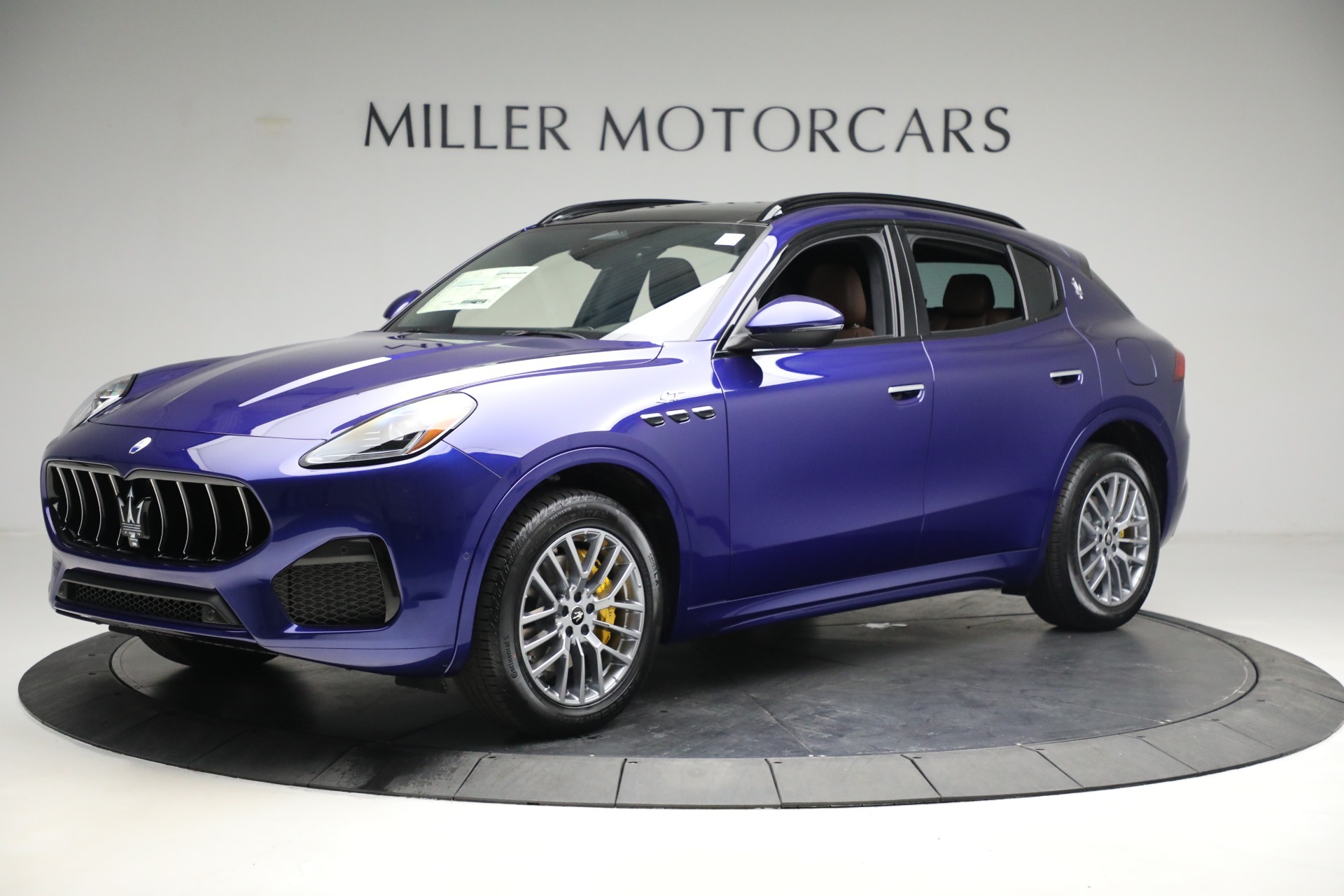 New-2023-Maserati-Grecale-GT