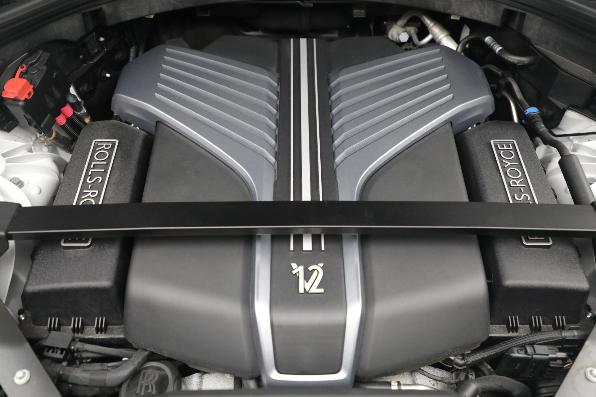 Used-2022-Rolls-Royce-Black-Badge-Cullinan