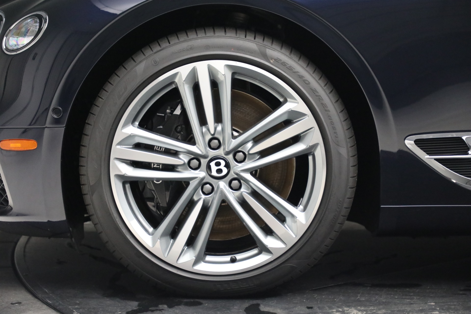 Used-2023-Bentley-Continental-GT-V8