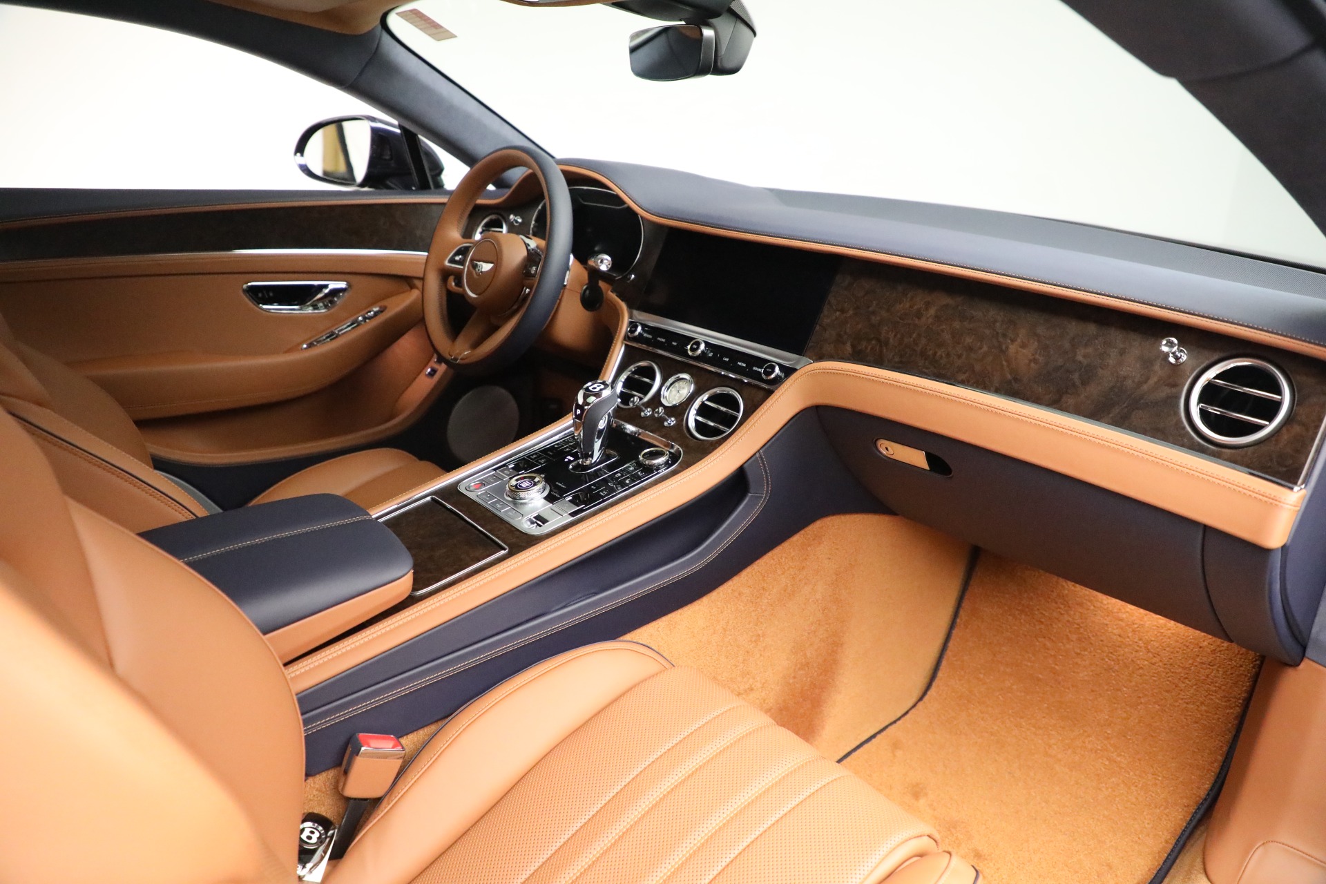 Used-2023-Bentley-Continental-GT-V8