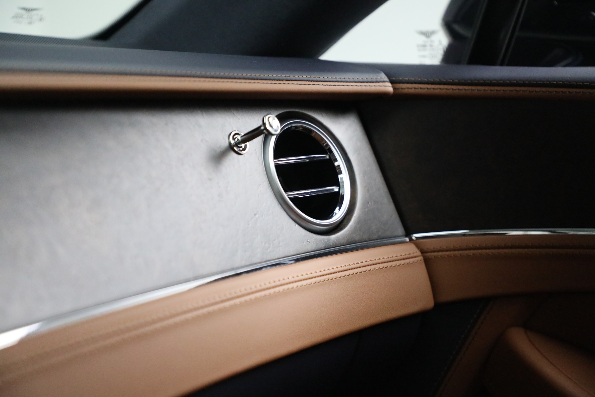 Used-2023-Bentley-Continental-GT-V8