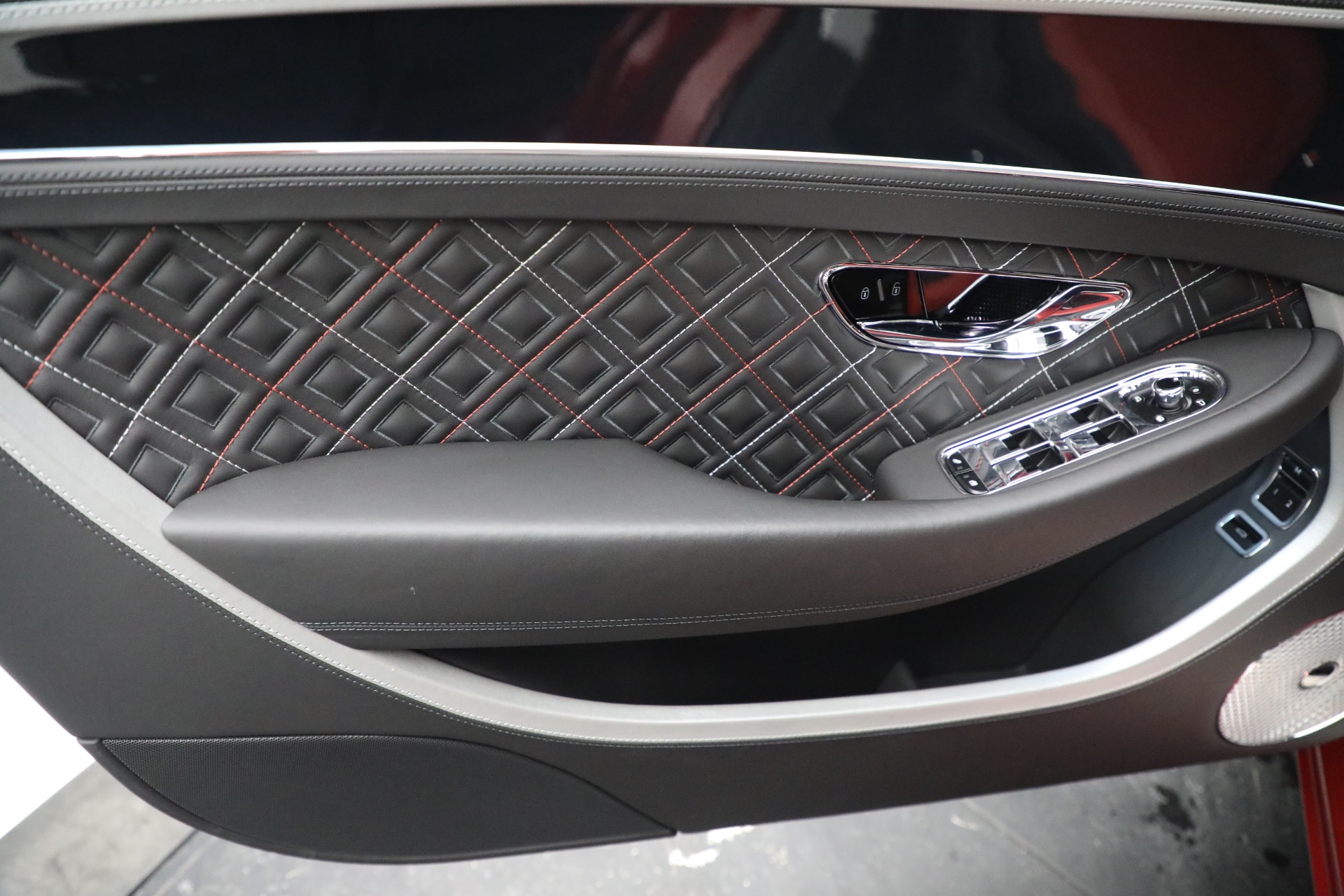 Used-2022-Bentley-Continental-Mulliner