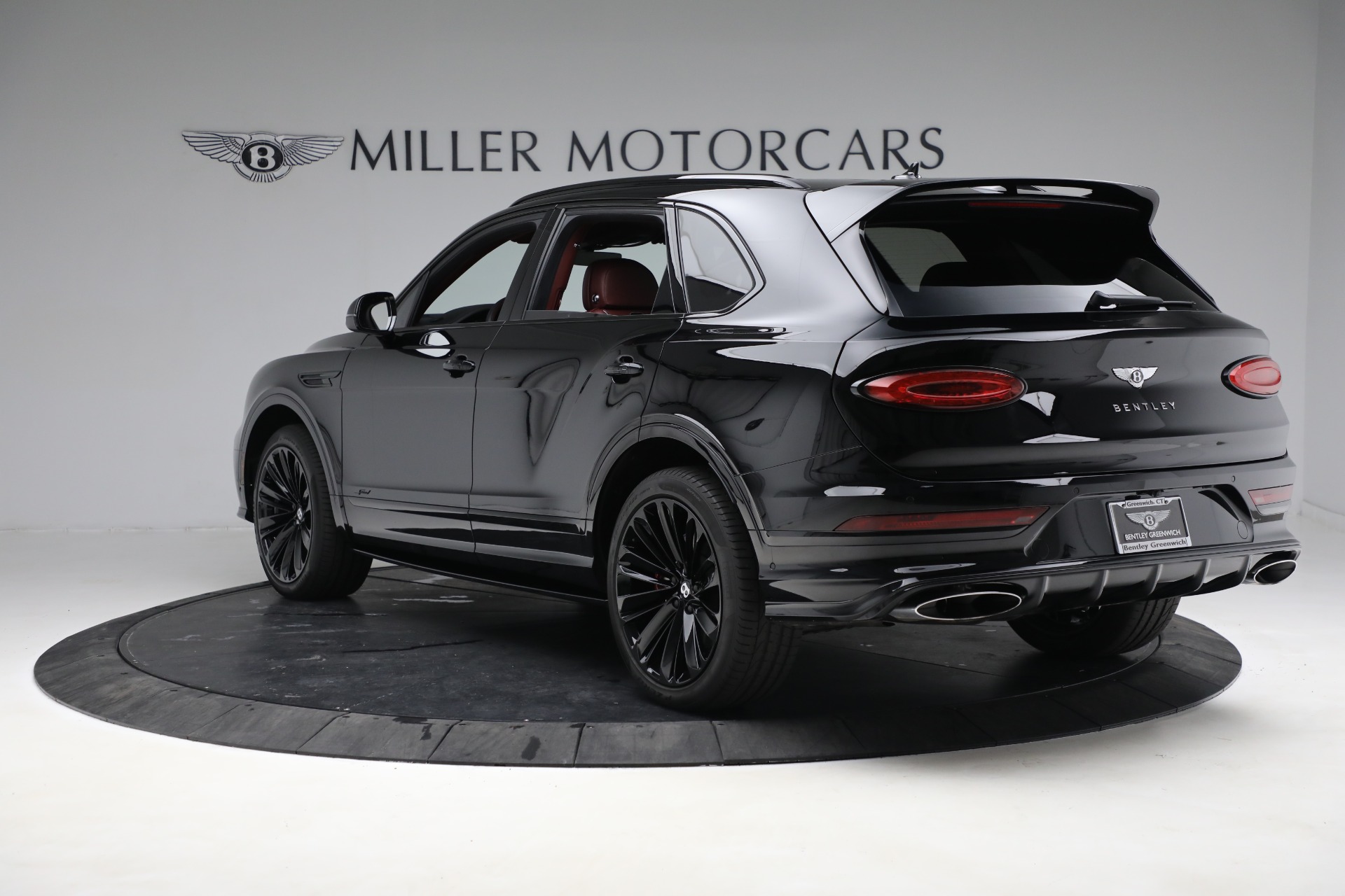 Used-2022-Bentley-Bentayga-Speed