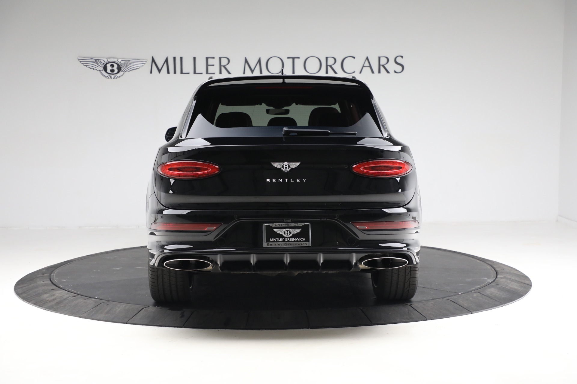 Used-2022-Bentley-Bentayga-Speed