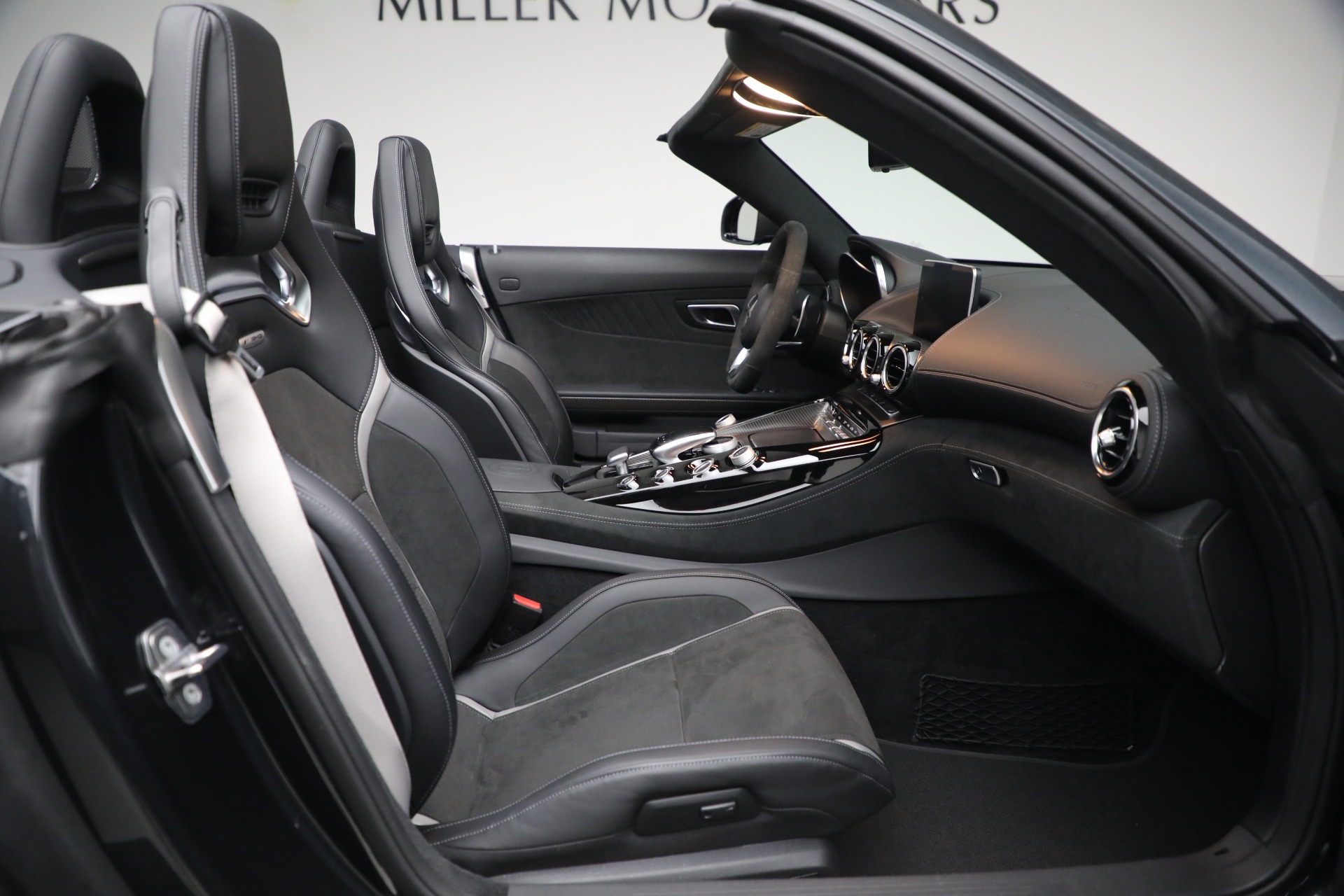 Used-2018-Mercedes-Benz-AMG-GT-C