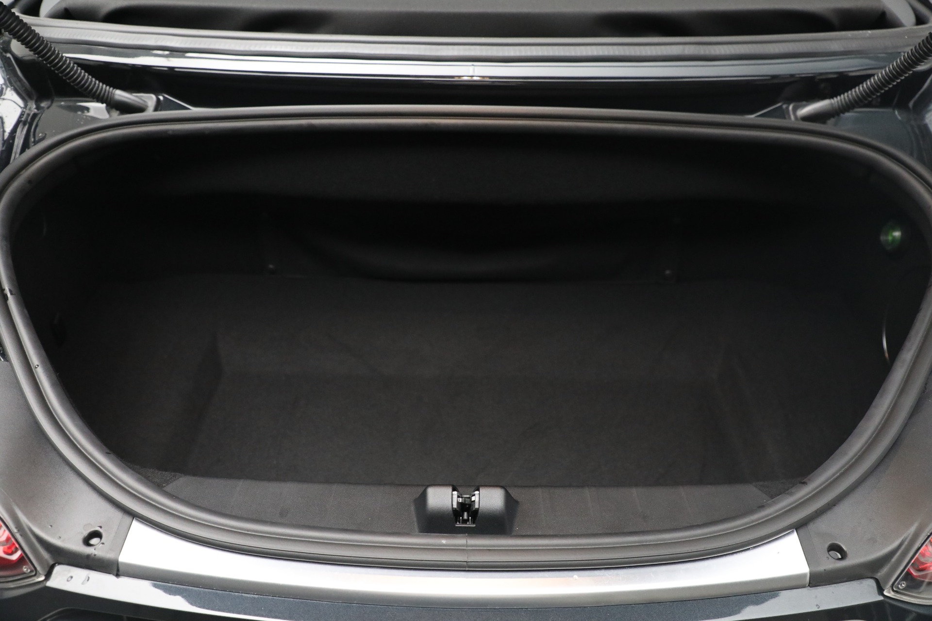 Used-2018-Mercedes-Benz-AMG-GT-C