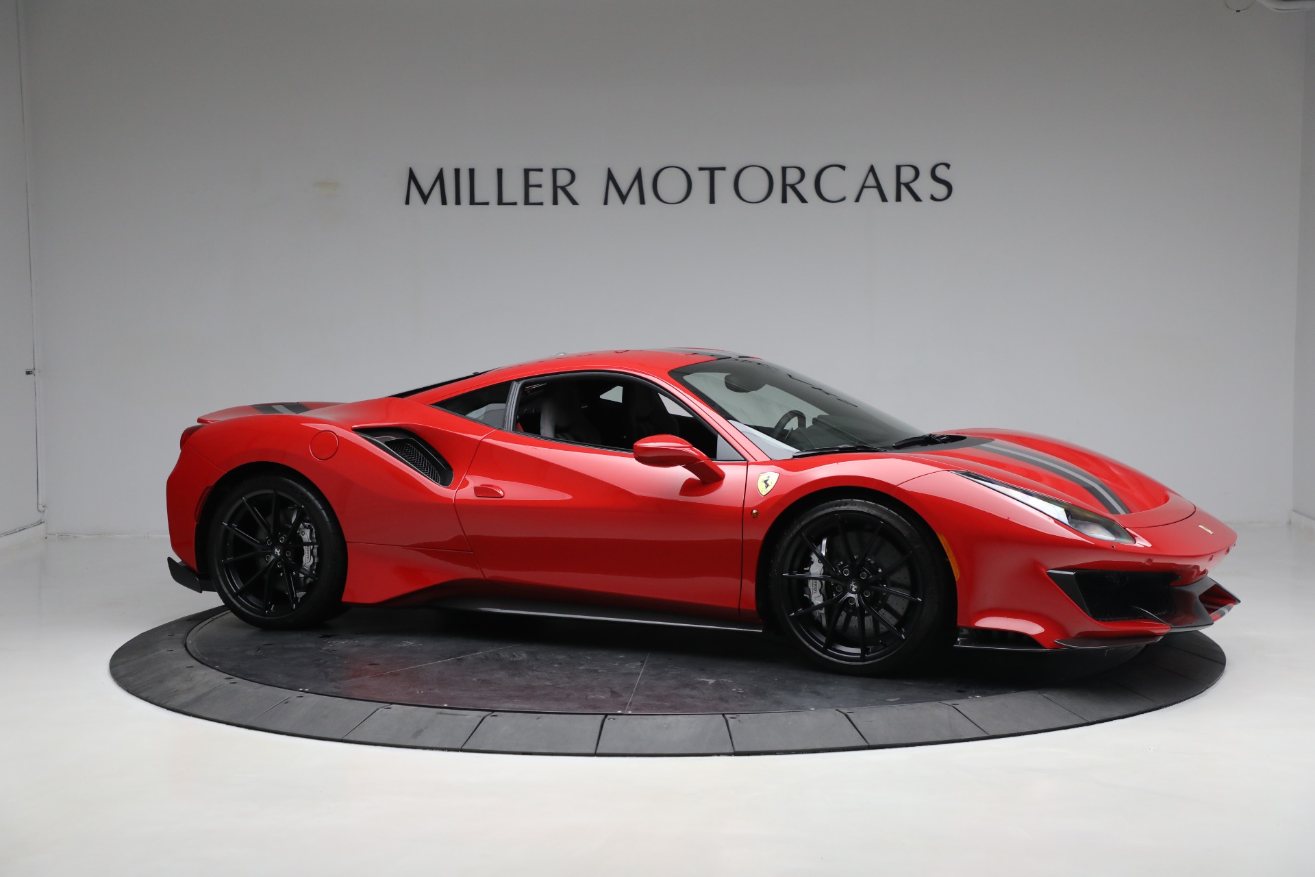 Used-2020-Ferrari-488-Pista