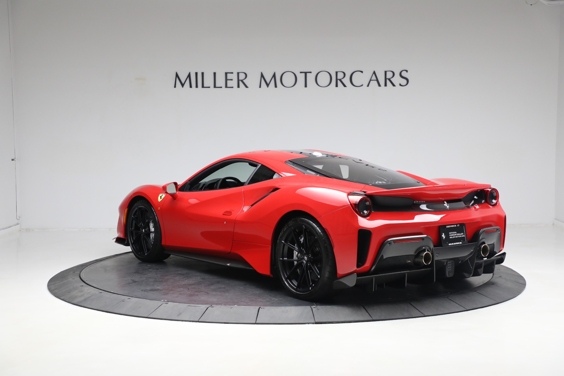 Used-2020-Ferrari-488-Pista